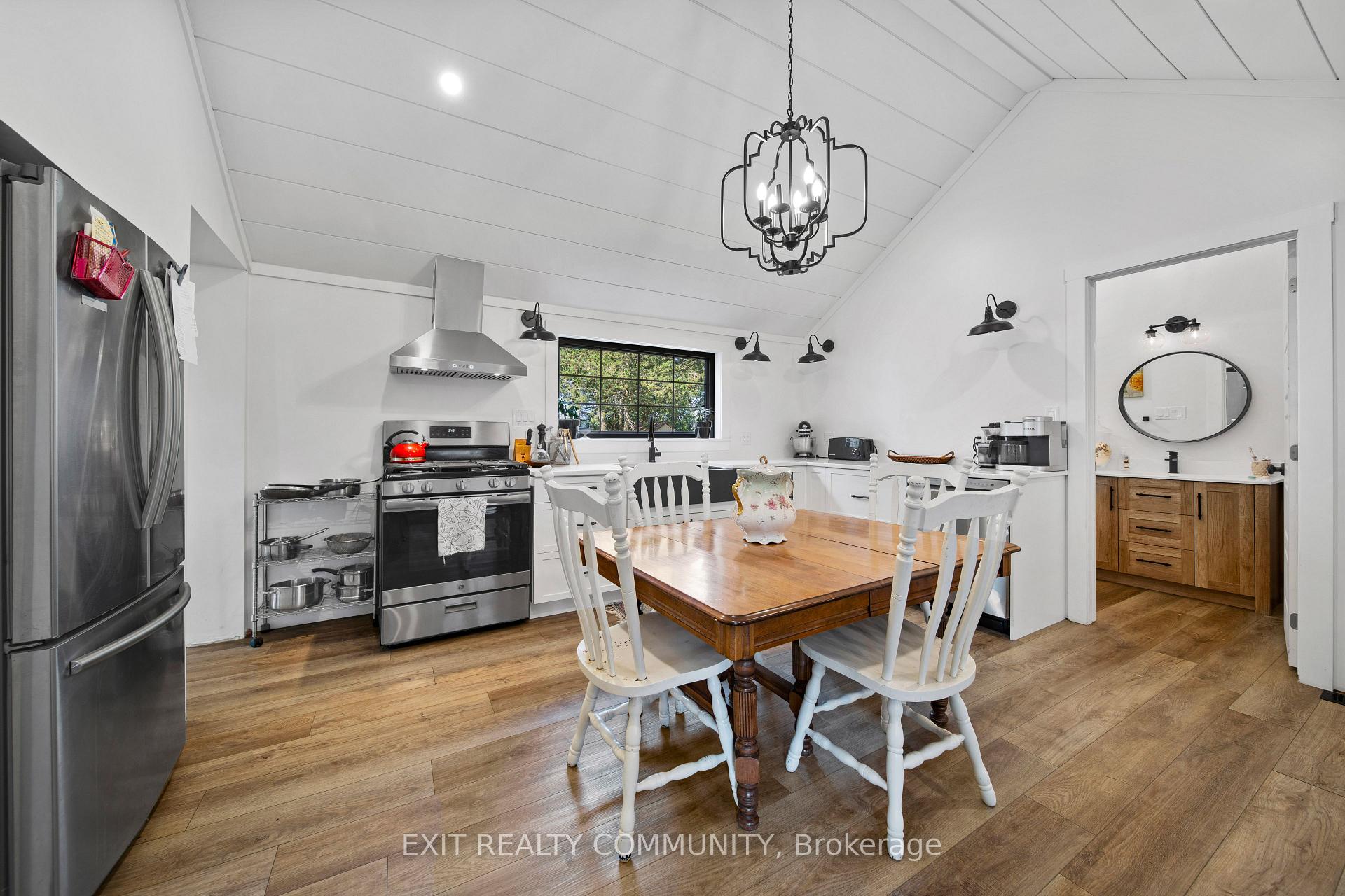 Photo 8 of 23866 Marsh Line, West Elgin, Rural West Elgin — HOMEH