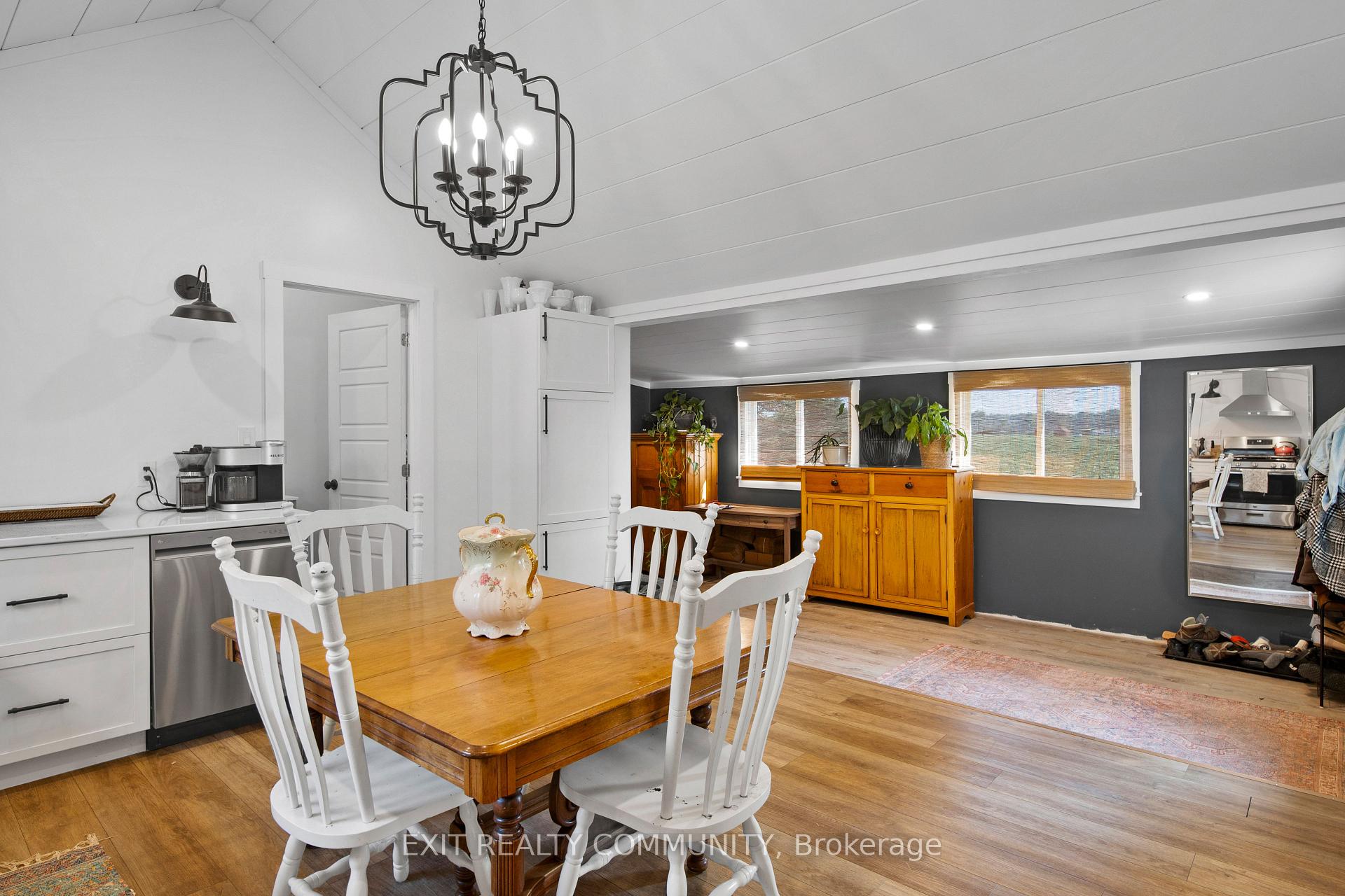 Photo 9 of 23866 Marsh Line, West Elgin, Rural West Elgin — HOMEH