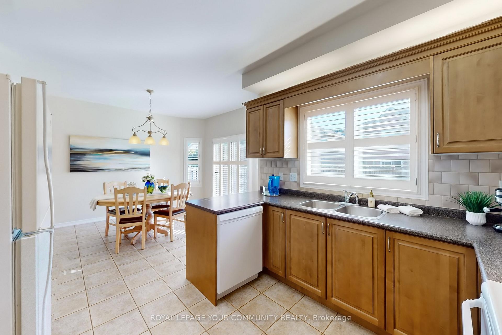 Photo 9 of 15 Marrone Street, Vaughan, Vellore Village — HOMEH