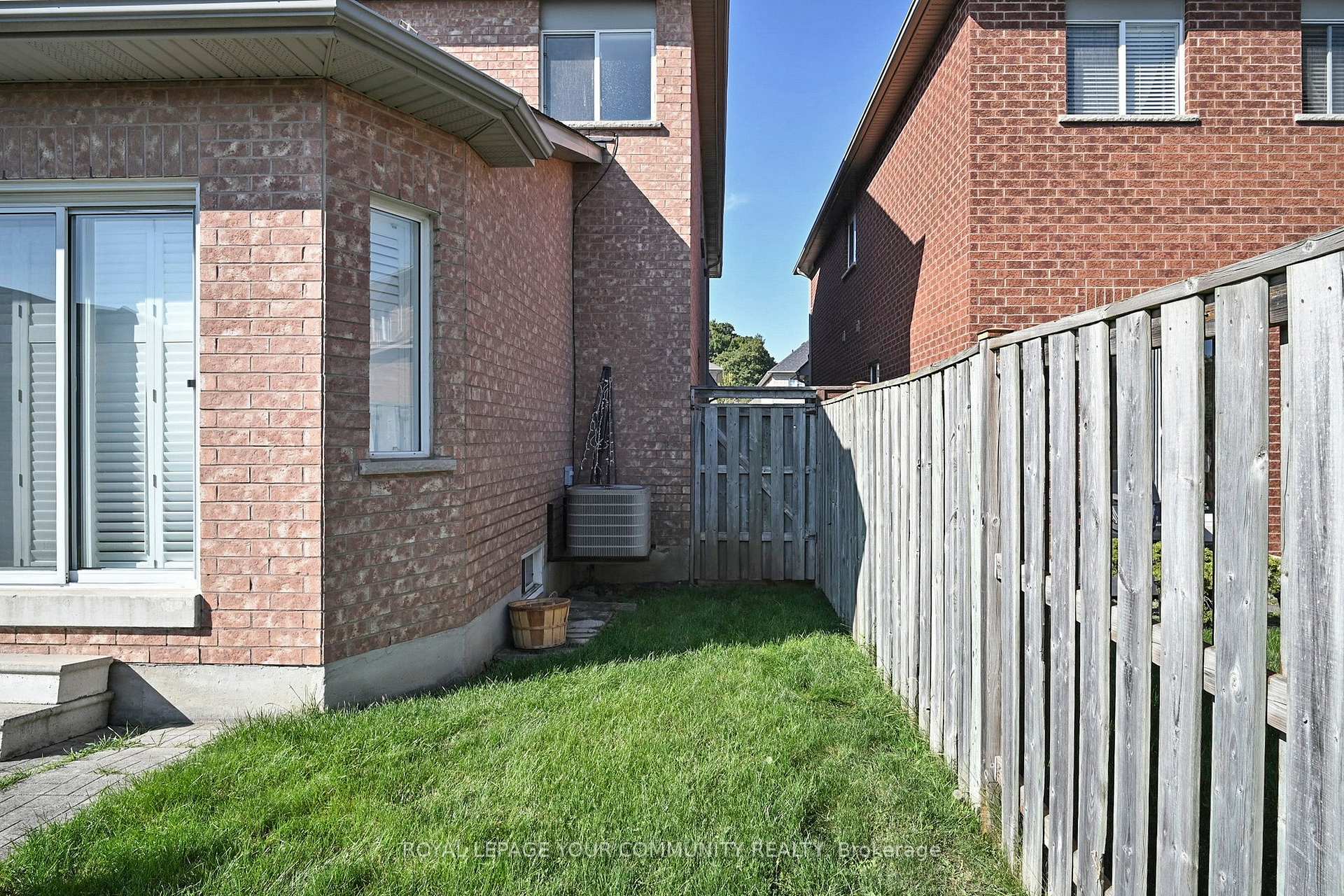 Photo 35 of 15 Marrone Street, Vaughan, Vellore Village — HOMEH