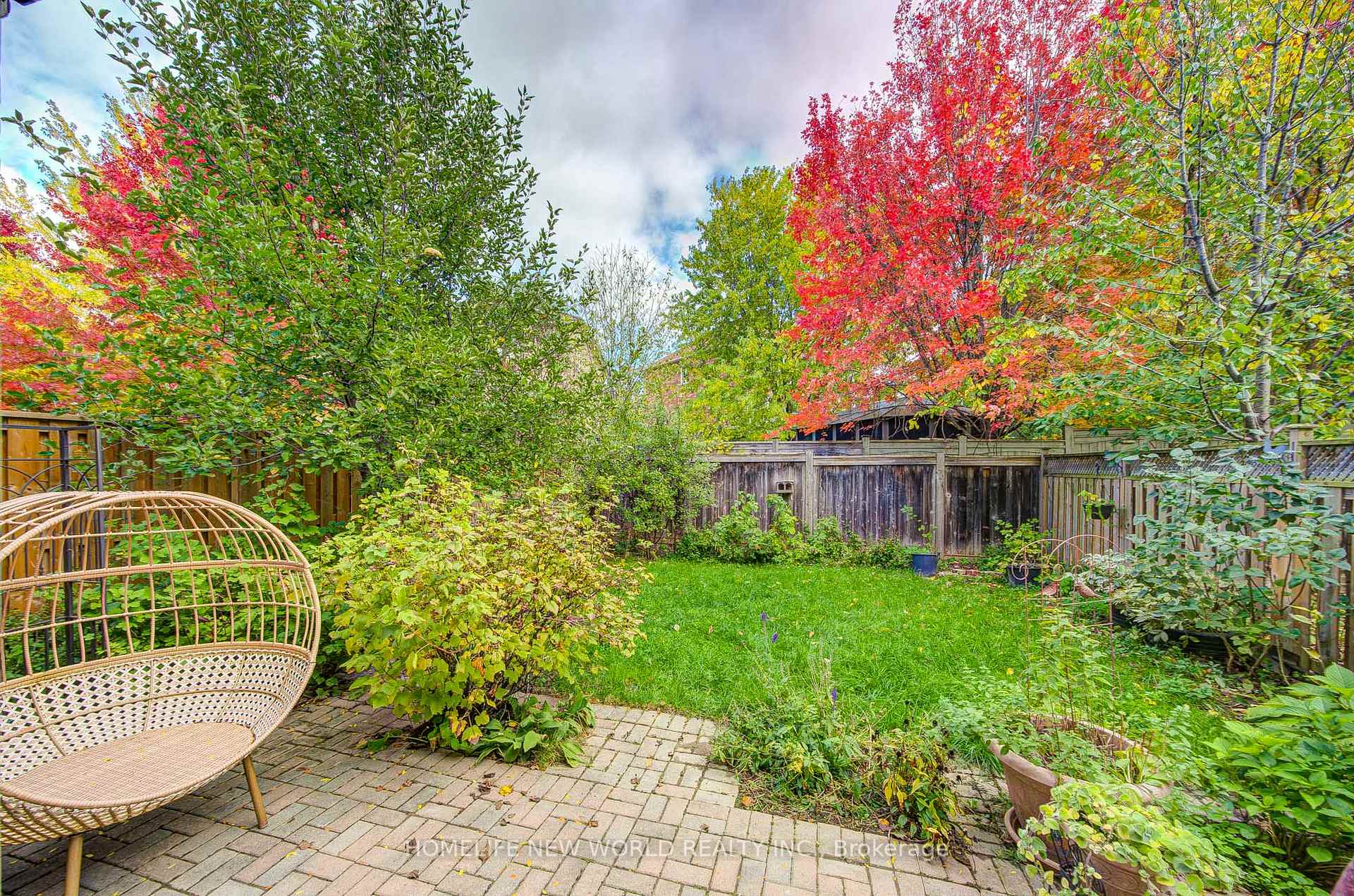 Photo 6 of 186 Solway Avenue, Vaughan, Maple — HOMEH