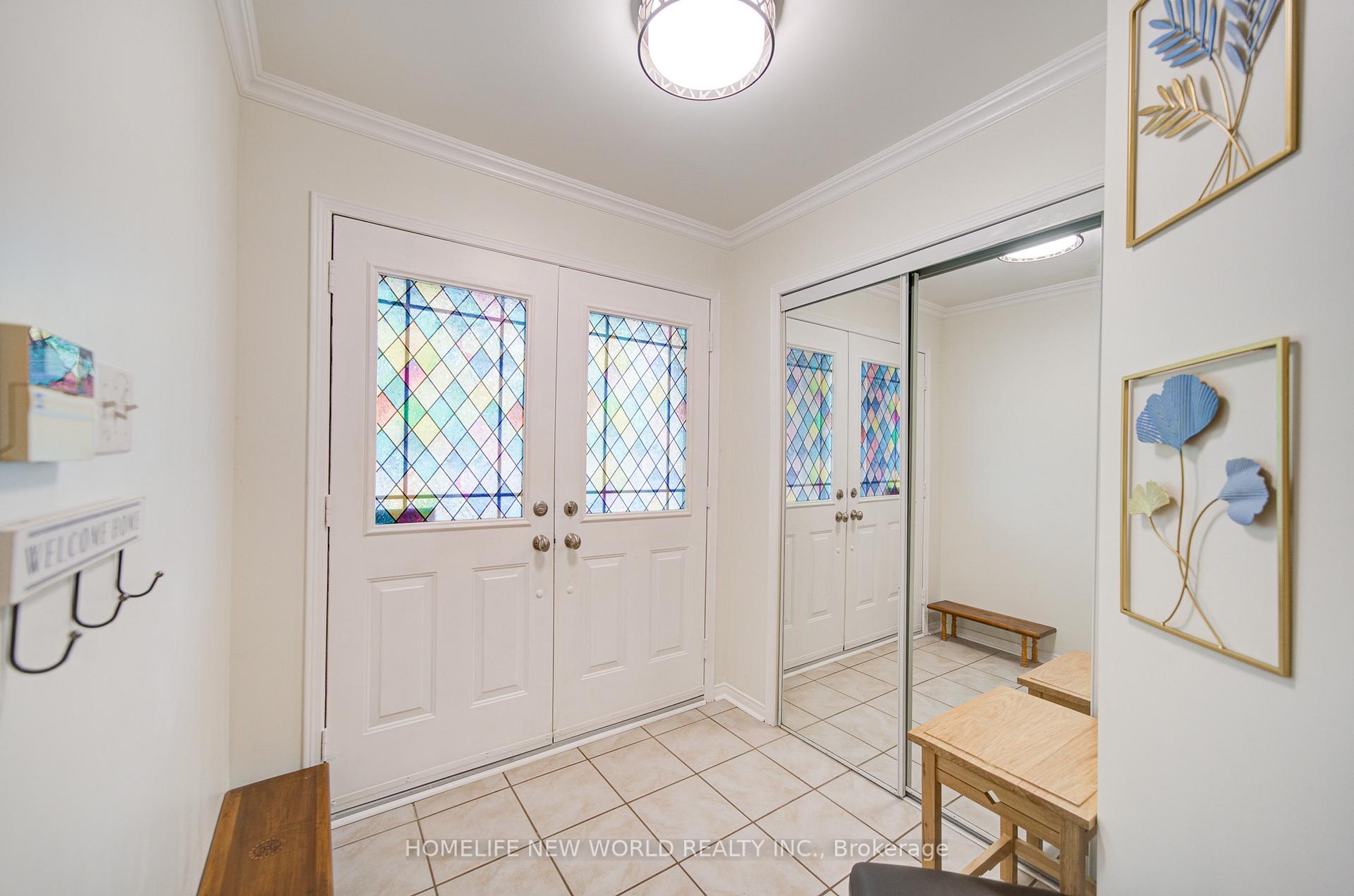 Photo 10 of 186 Solway Avenue, Vaughan, Maple — HOMEH