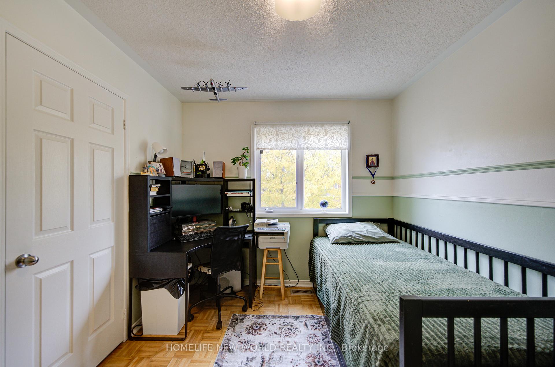 Photo 22 of 186 Solway Avenue, Vaughan, Maple — HOMEH