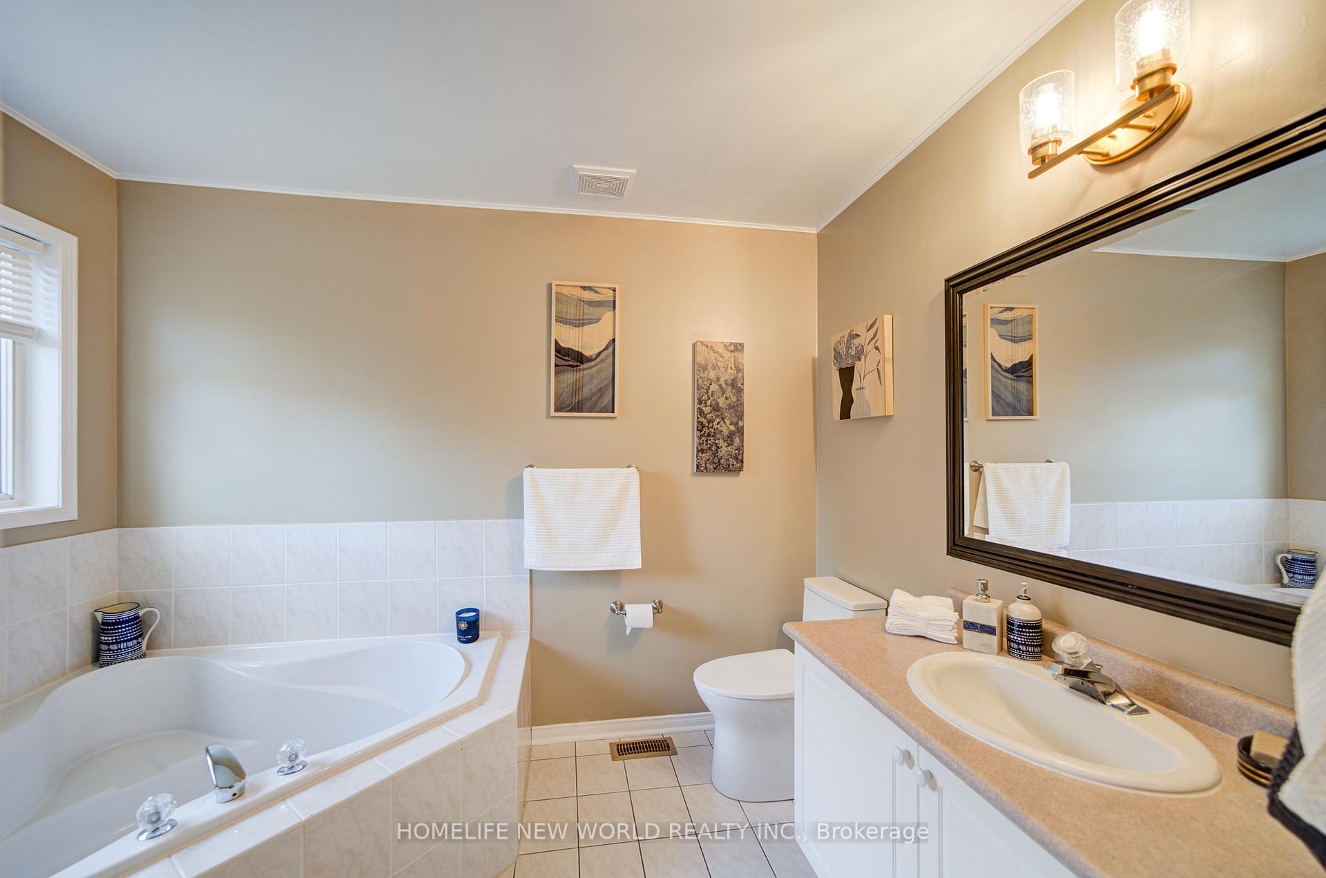 Photo 24 of 186 Solway Avenue, Vaughan, Maple — HOMEH
