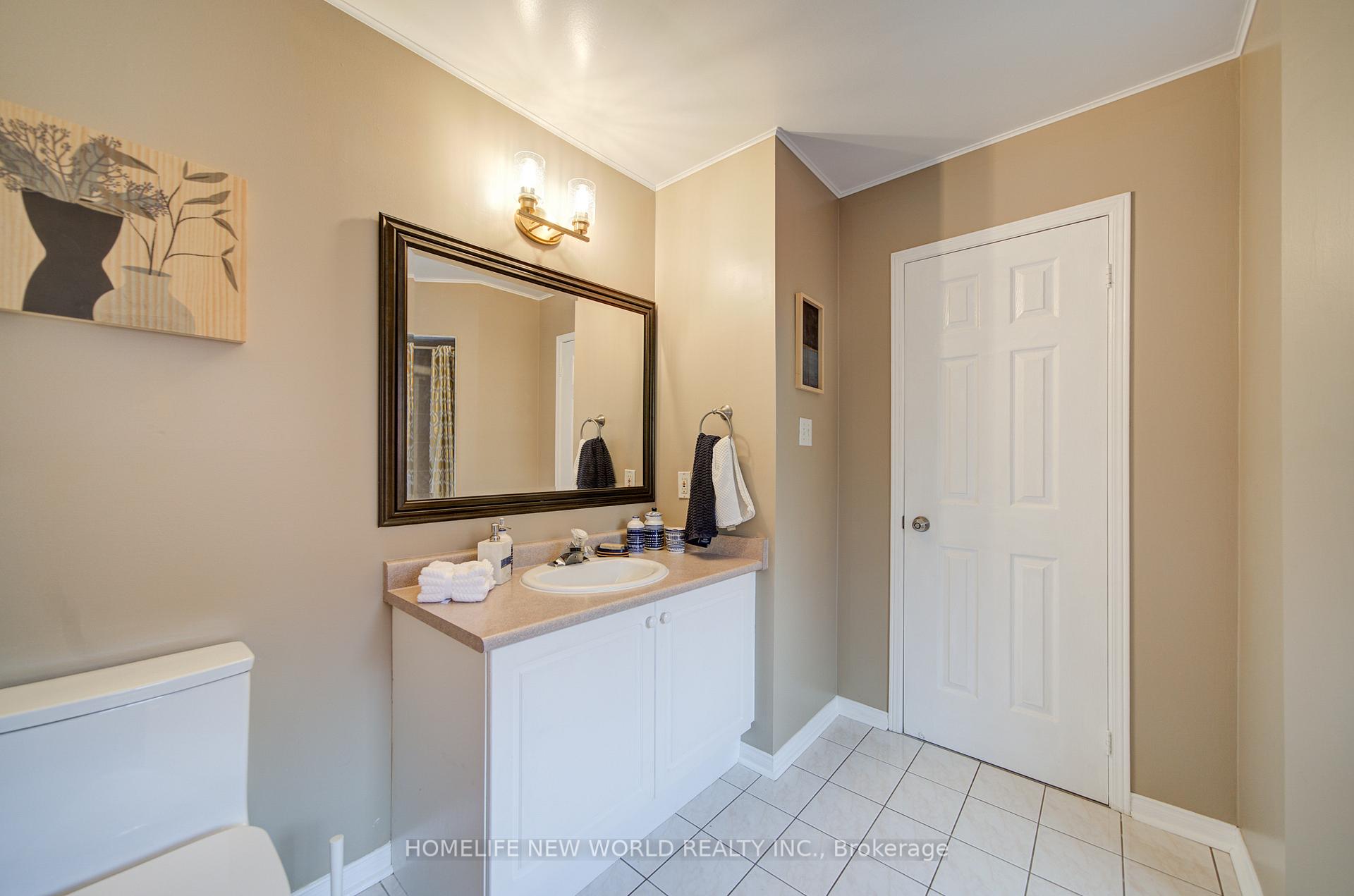 Photo 25 of 186 Solway Avenue, Vaughan, Maple — HOMEH