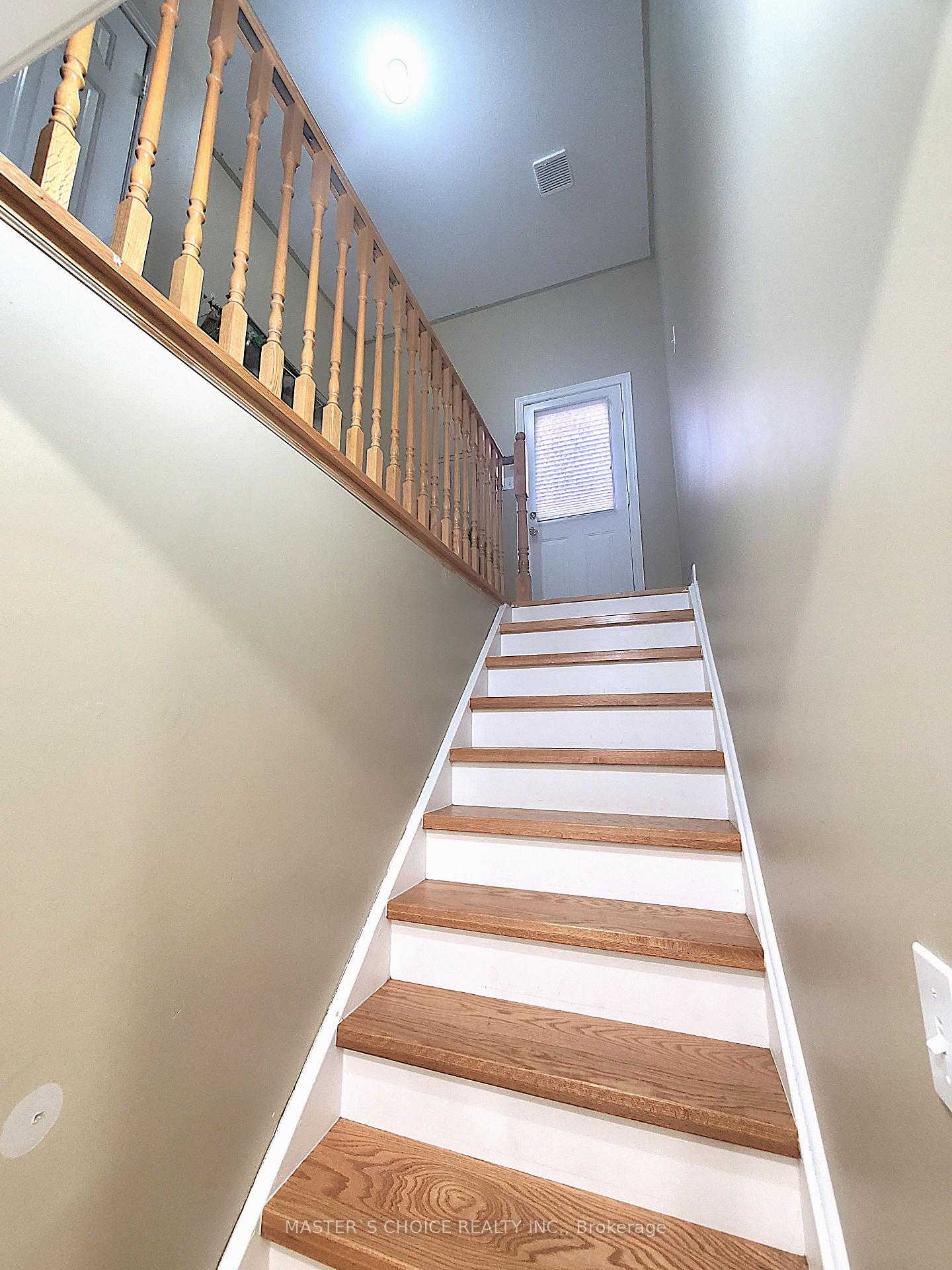 Photo 4 of Unit Bsmt Ap, 6 Rusty Trail, Vaughan, Vellore Village — HOMEH