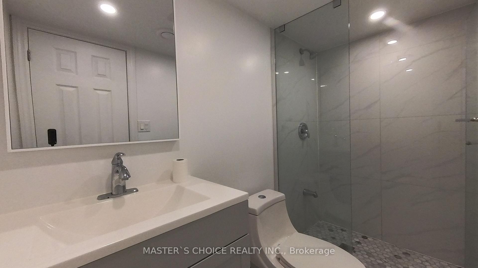 Photo 10 of Unit Bsmt Ap, 6 Rusty Trail, Vaughan, Vellore Village — HOMEH