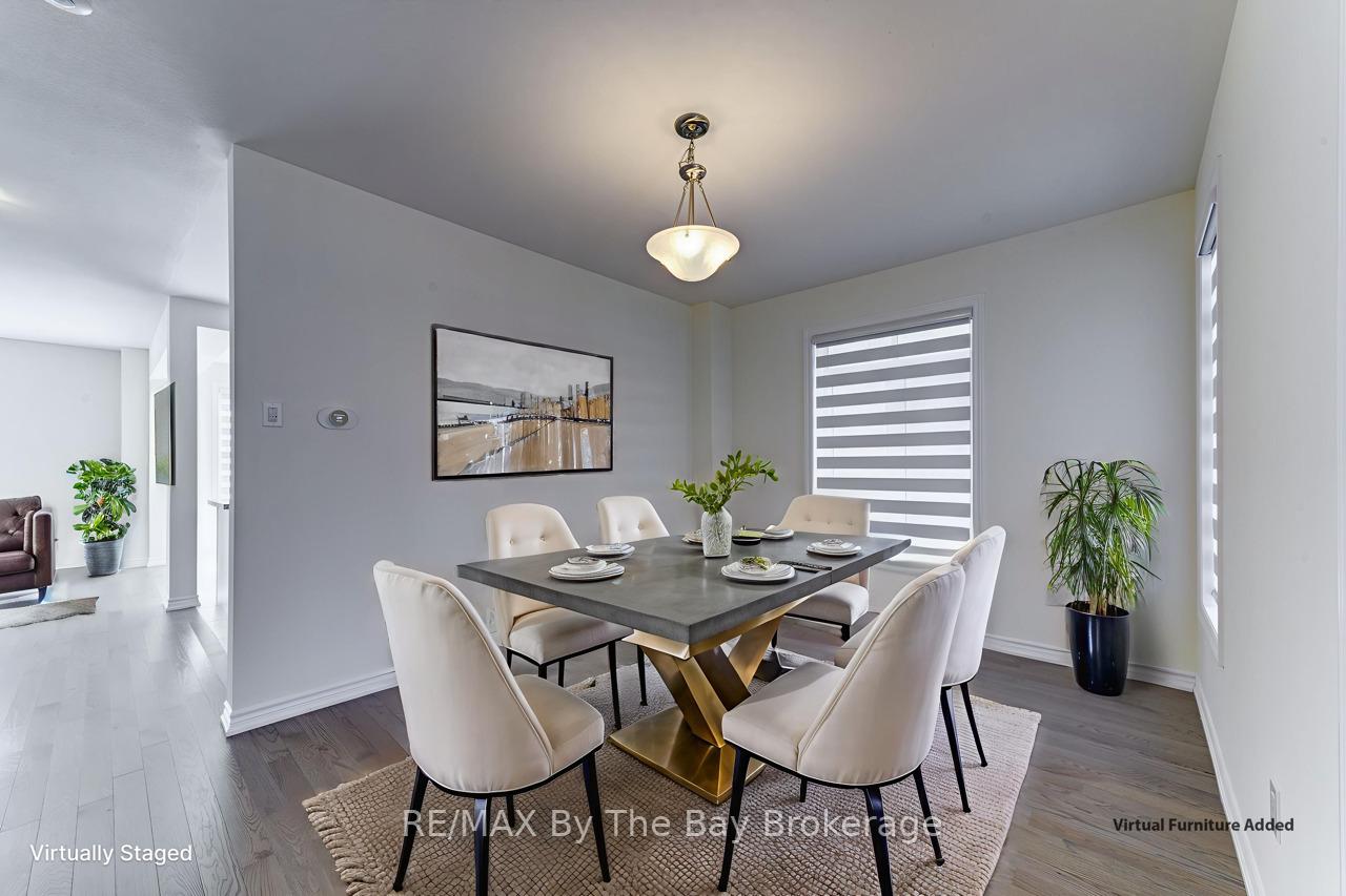 Photo 6 of 163 Rosanne Circle, Wasaga Beach — HOMEH