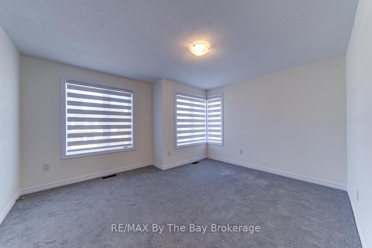 Photo 41 of 163 Rosanne Circle, Wasaga Beach — HOMEH