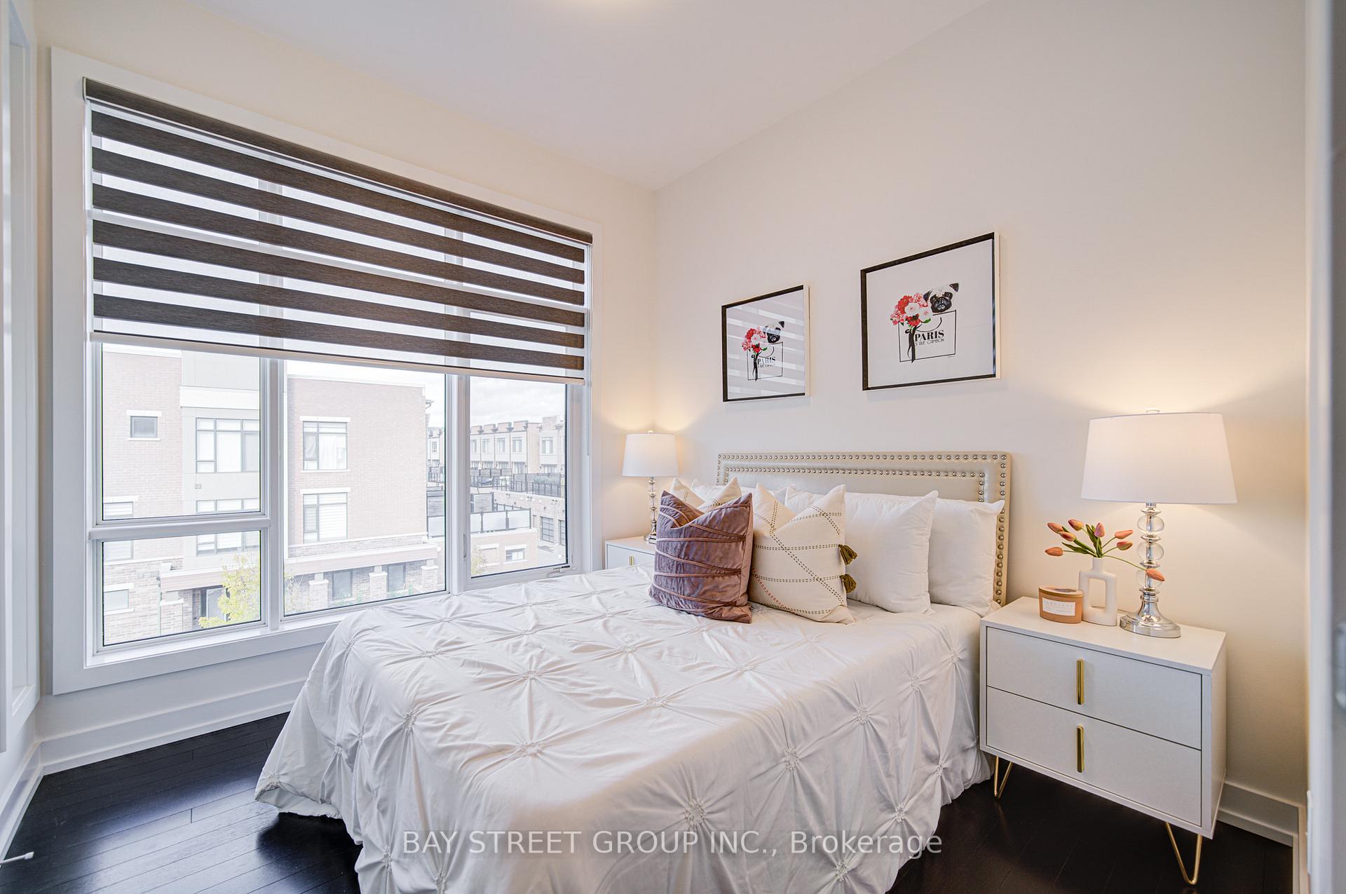 Photo 16 of 187 Salterton Circle, Vaughan, Maple — HOMEH
