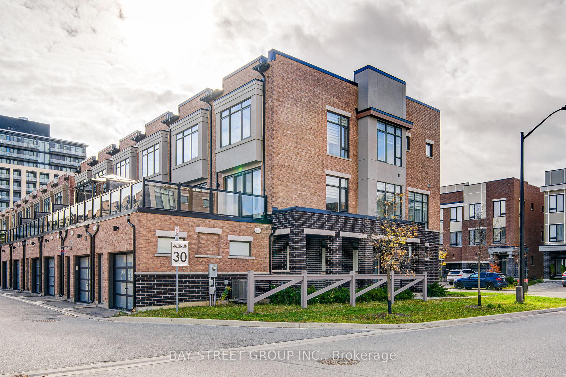 Photo 31 of 187 Salterton Circle, Vaughan, Maple — HOMEH