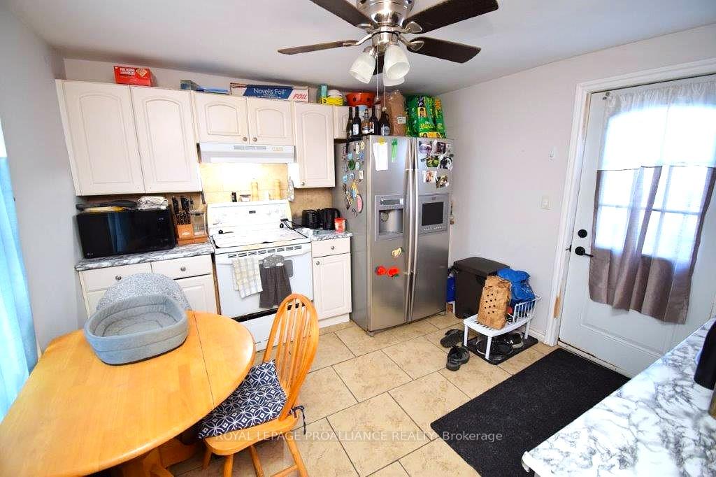 Photo 9 of 206 College Street E, Belleville, Belleville Ward — HOMEH