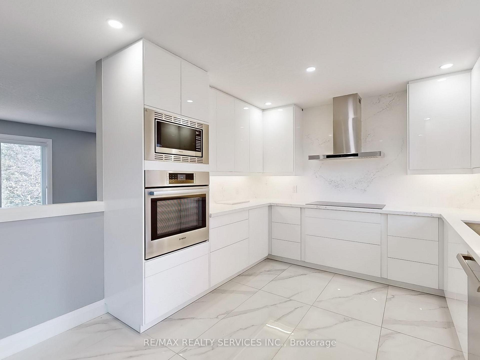 Photo 13 of 35 Innisbrook Drive, Wasaga Beach — HOMEH
