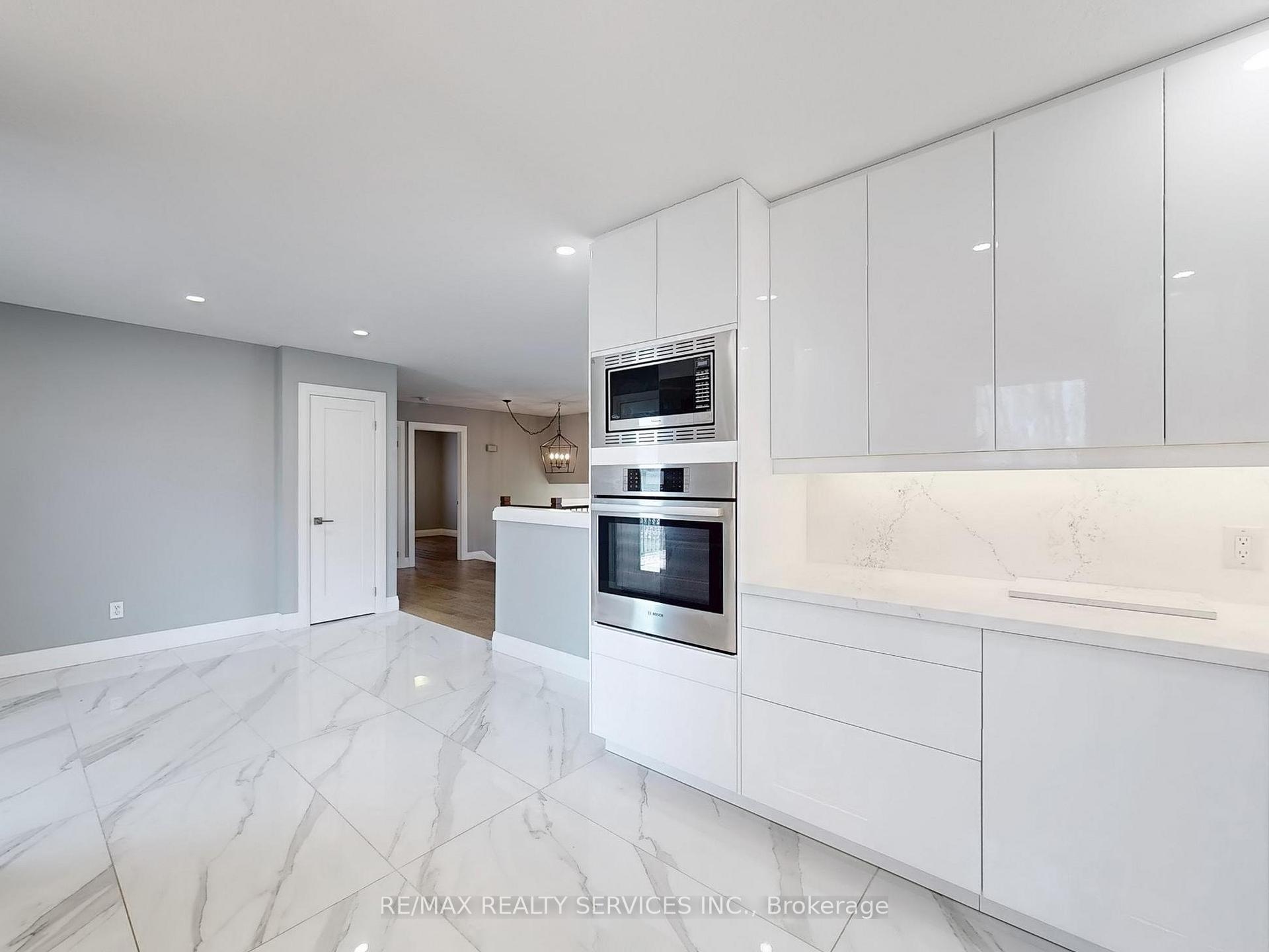 Photo 16 of 35 Innisbrook Drive, Wasaga Beach — HOMEH