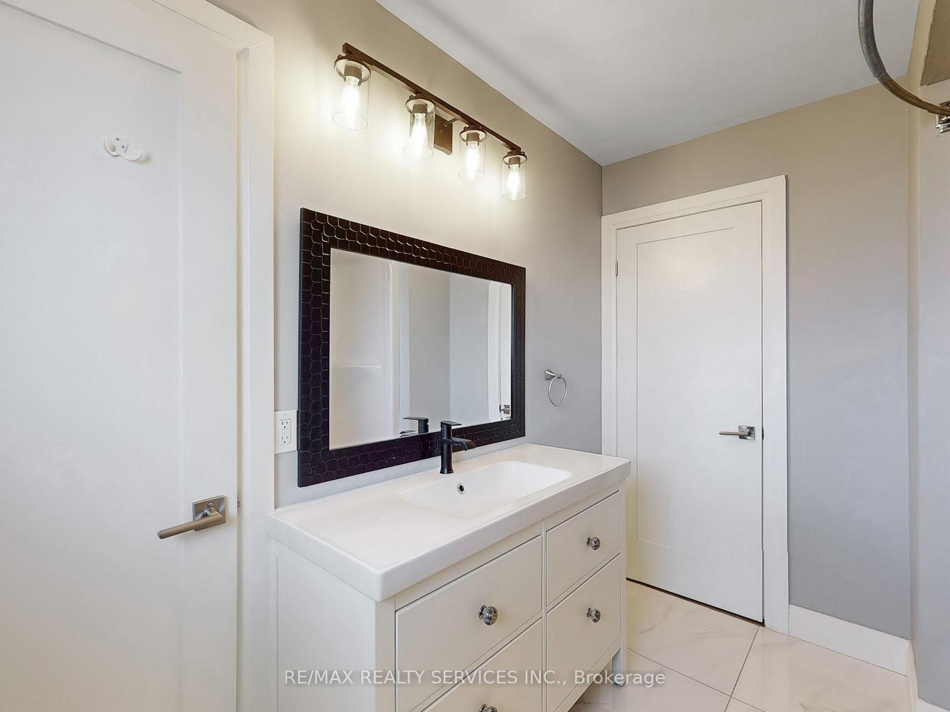 Photo 25 of 35 Innisbrook Drive, Wasaga Beach — HOMEH