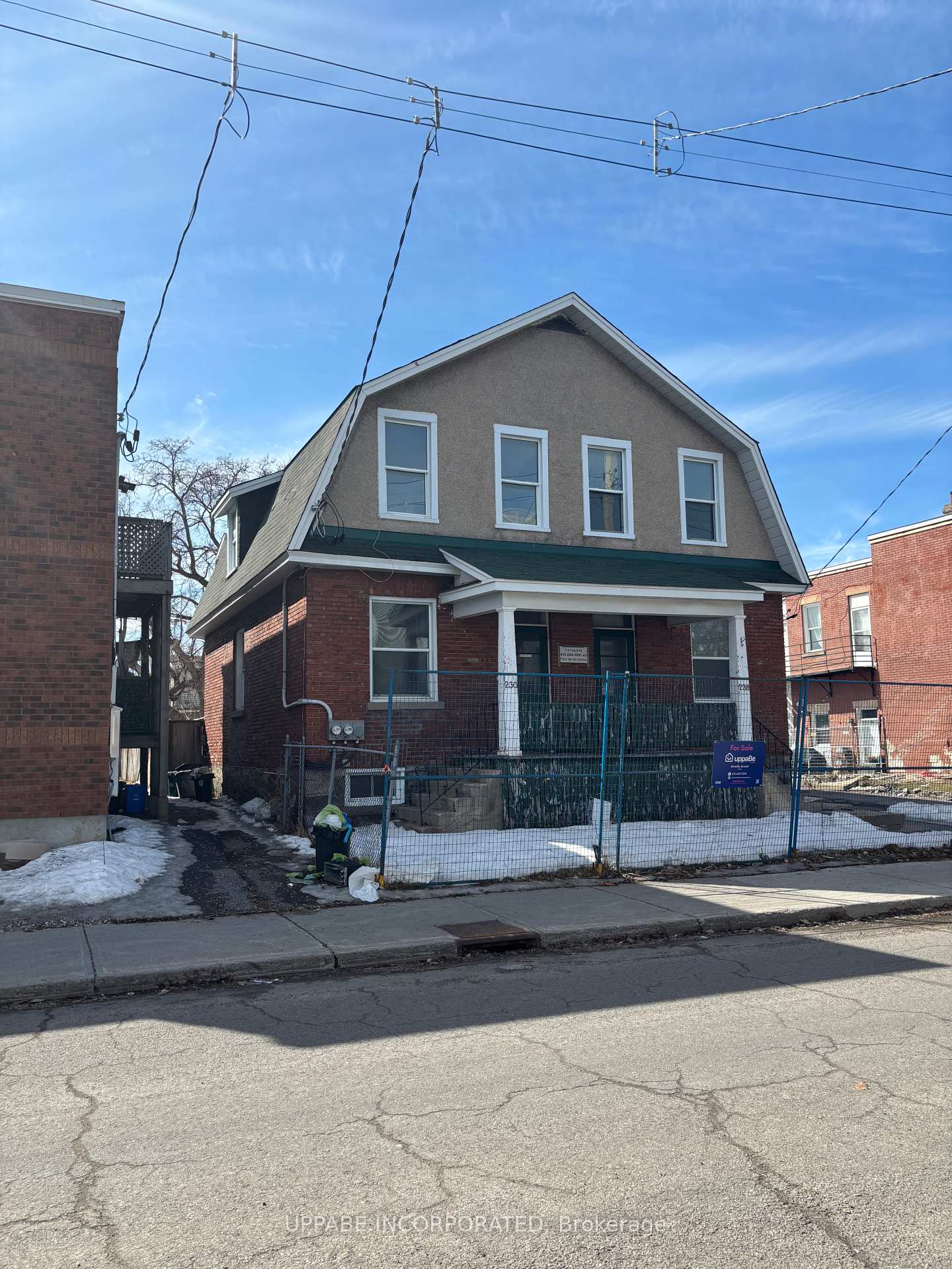 Photo 2 of 228-230 Carruthers Avenue, Ottawa, Hintonburg — HOMEH