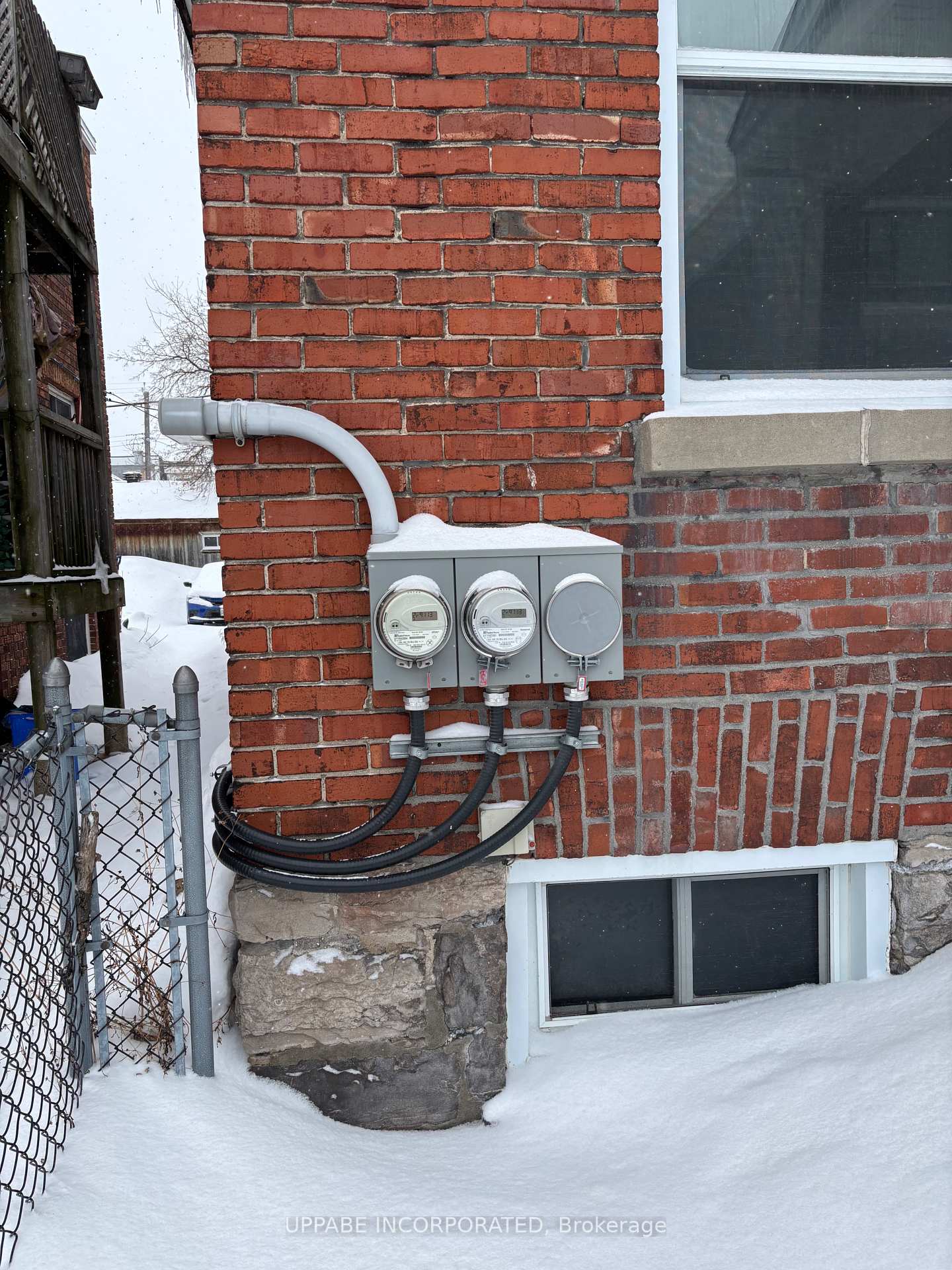 Photo 5 of 228-230 Carruthers Avenue, Ottawa, Hintonburg — HOMEH