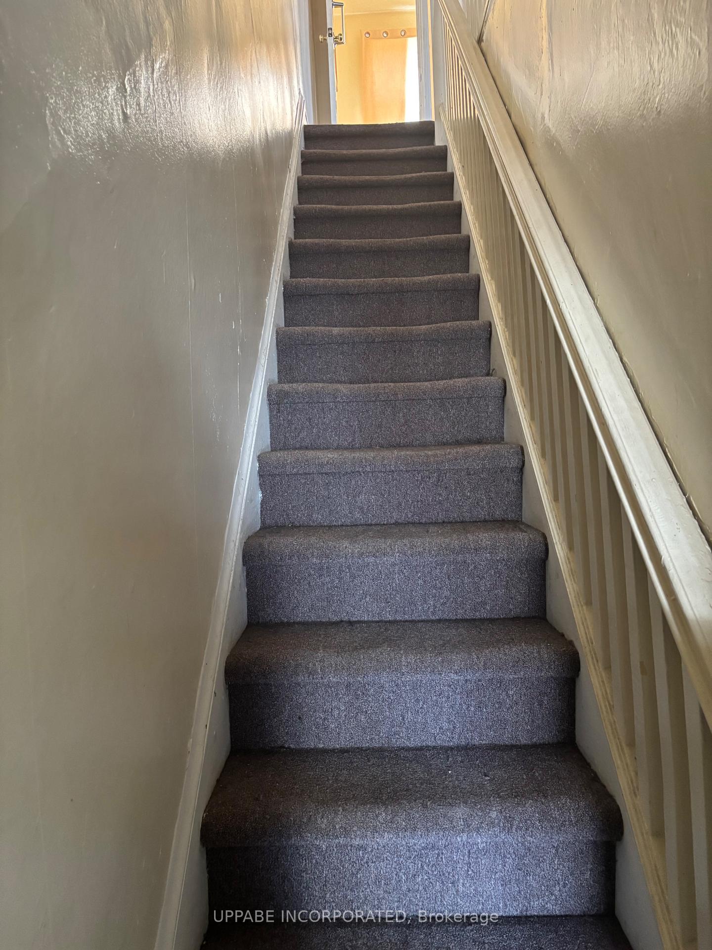 Photo 11 of 228-230 Carruthers Avenue, Ottawa, Hintonburg — HOMEH