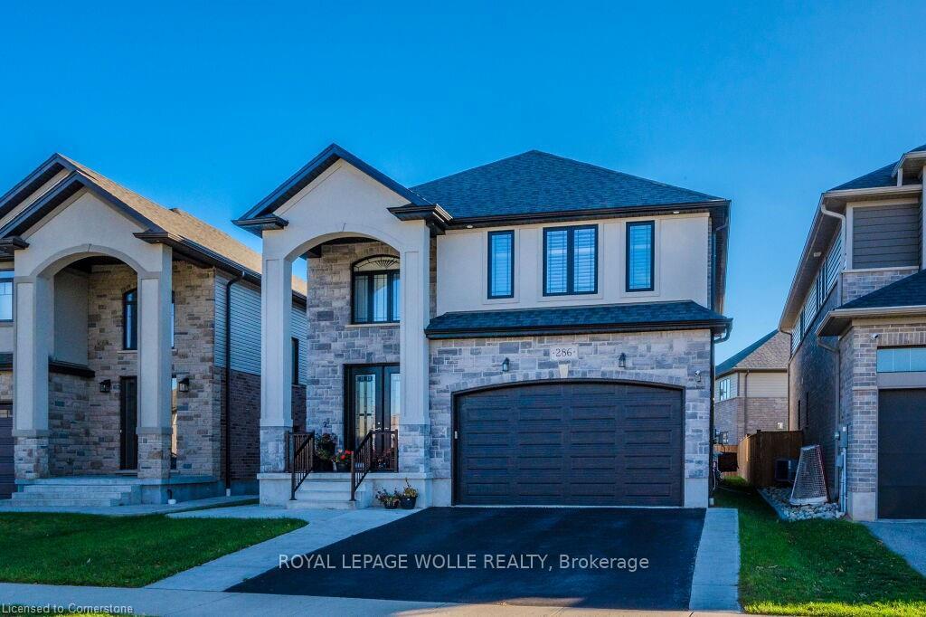 Photo 2 of Unit B, 286 Carriage Way, Waterloo — HOMEH
