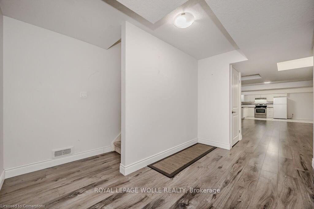 Photo 5 of Unit B, 286 Carriage Way, Waterloo — HOMEH