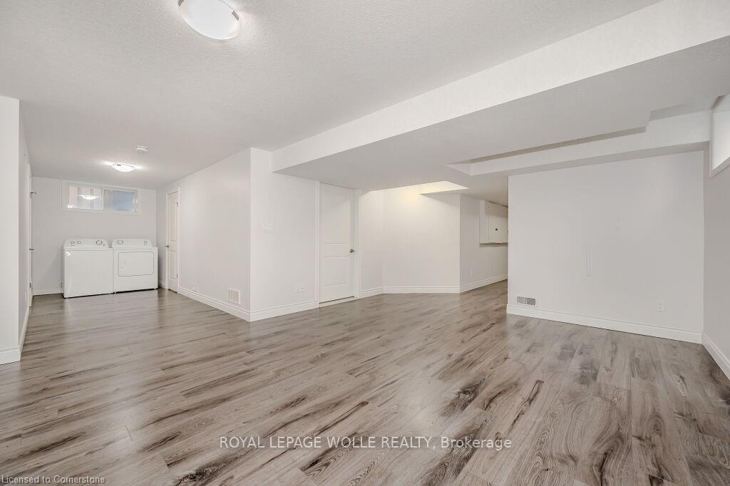Photo 10 of Unit B, 286 Carriage Way, Waterloo — HOMEH