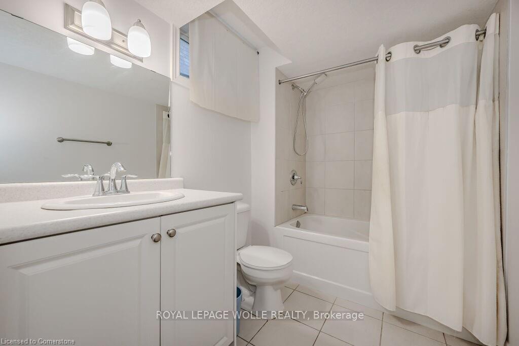 Photo 23 of Unit B, 286 Carriage Way, Waterloo — HOMEH