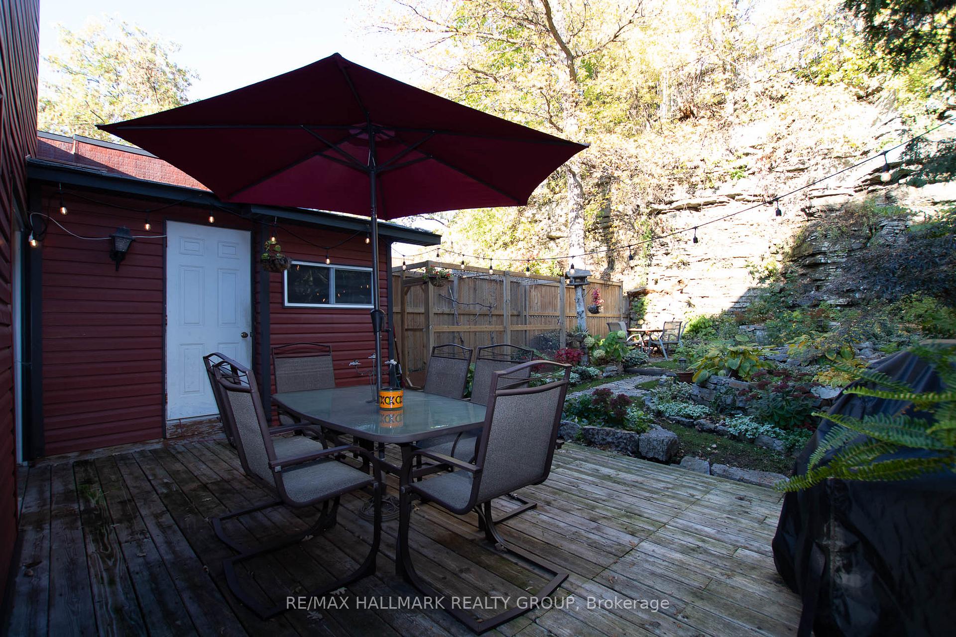 Photo 20 of 243 Booth Street, Ottawa, West Centre Town — HOMEH