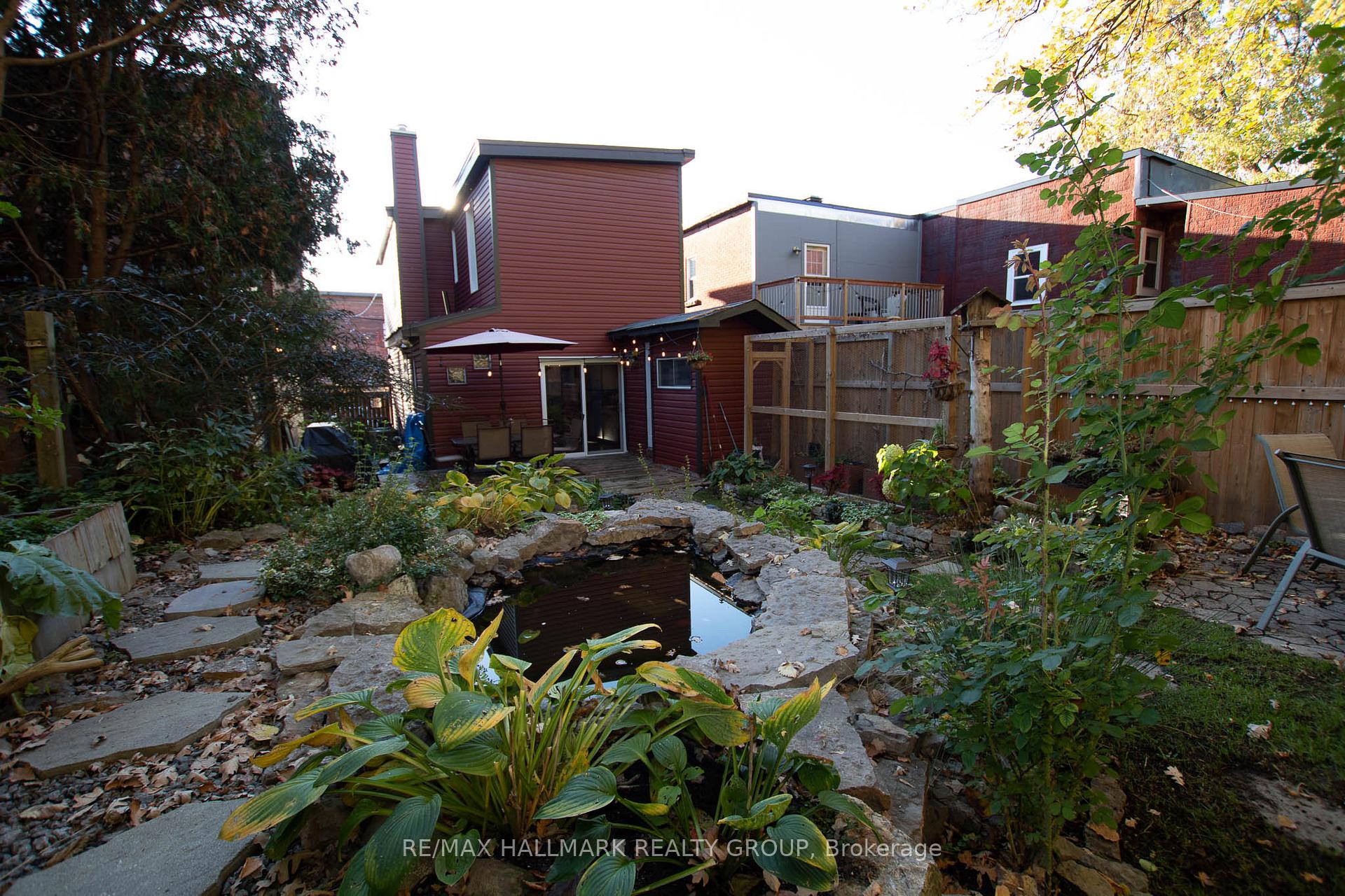 Photo 22 of 243 Booth Street, Ottawa, West Centre Town — HOMEH