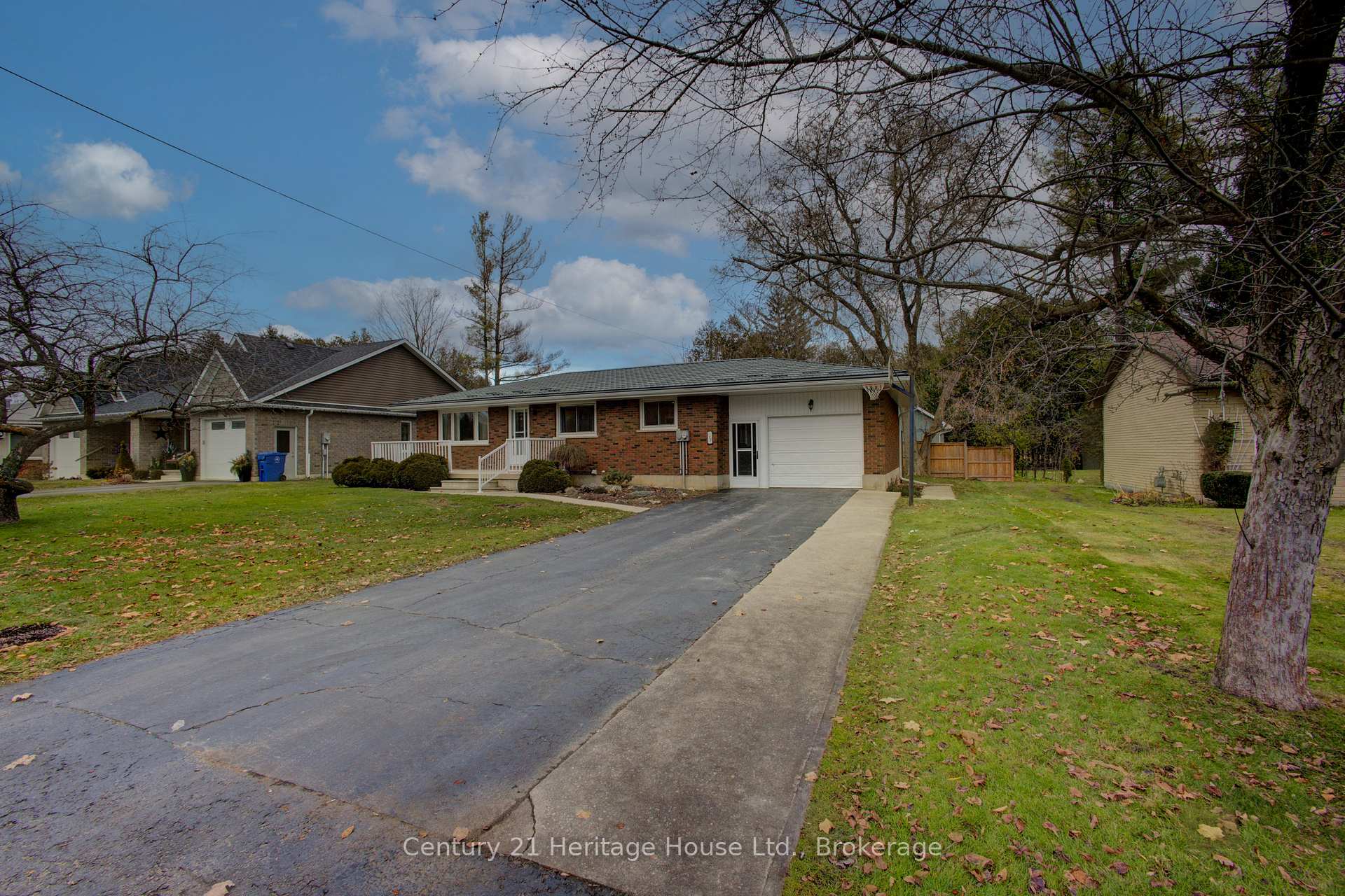 Photo 3 of 175 Cross Street S, West Grey — HOMEH