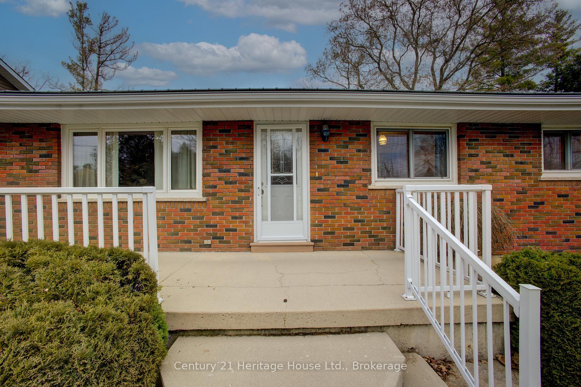 Photo 7 of 175 Cross Street S, West Grey — HOMEH