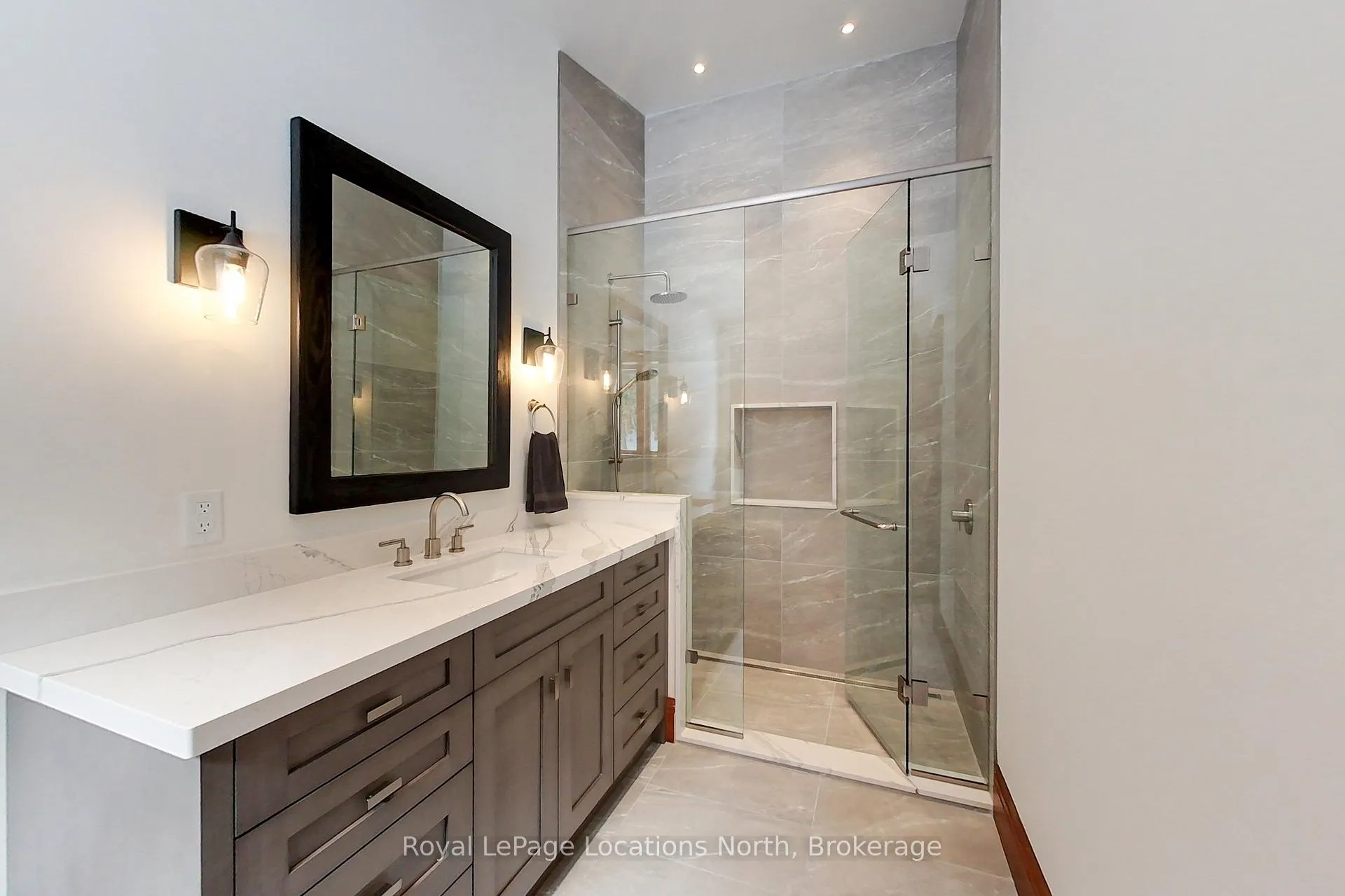Photo 42 of 164 Wensley Drive, Blue Mountains — HOMEH