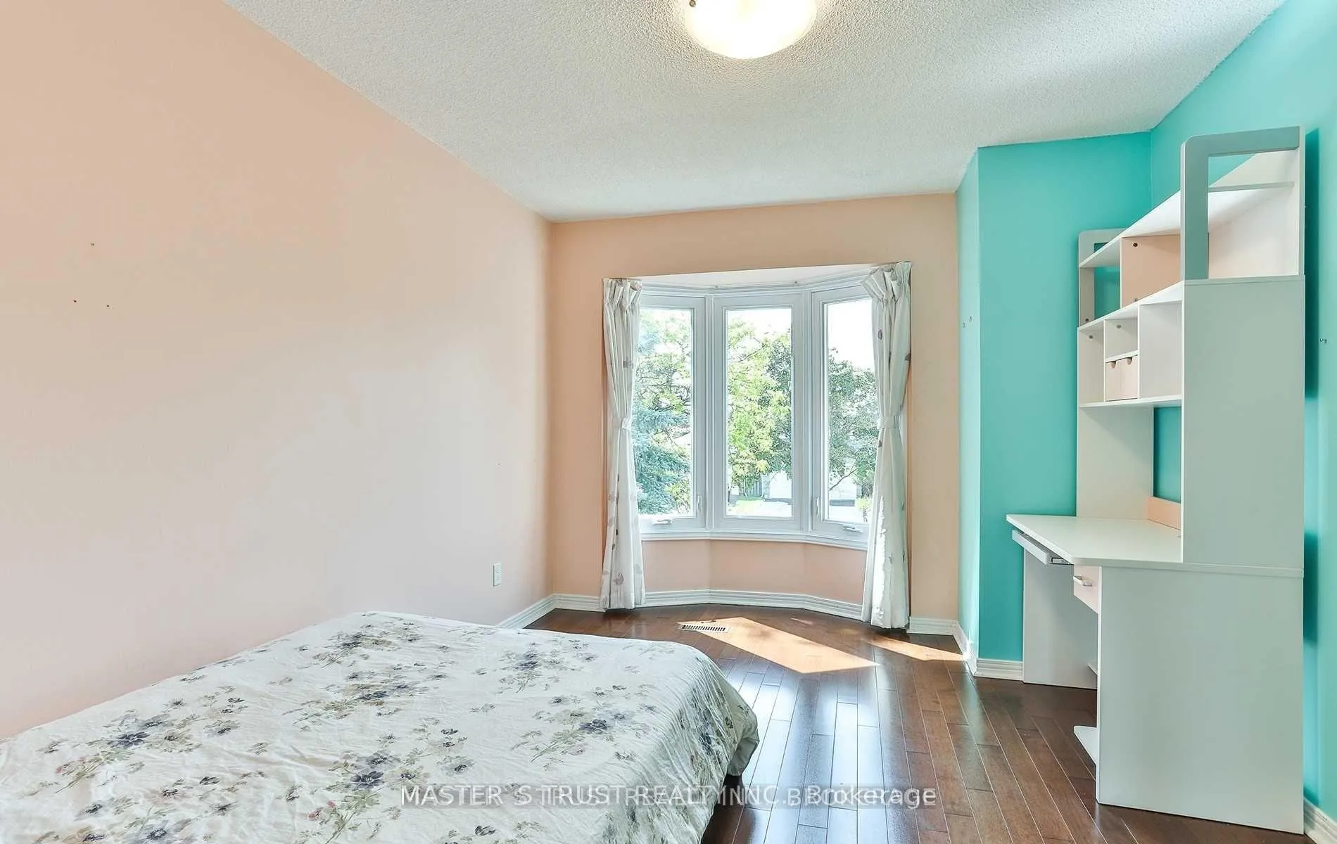 Photo 15 of 124 Heatherton Way, Vaughan, Crestwood-Springfarm-Yorkhill — HOMEH
