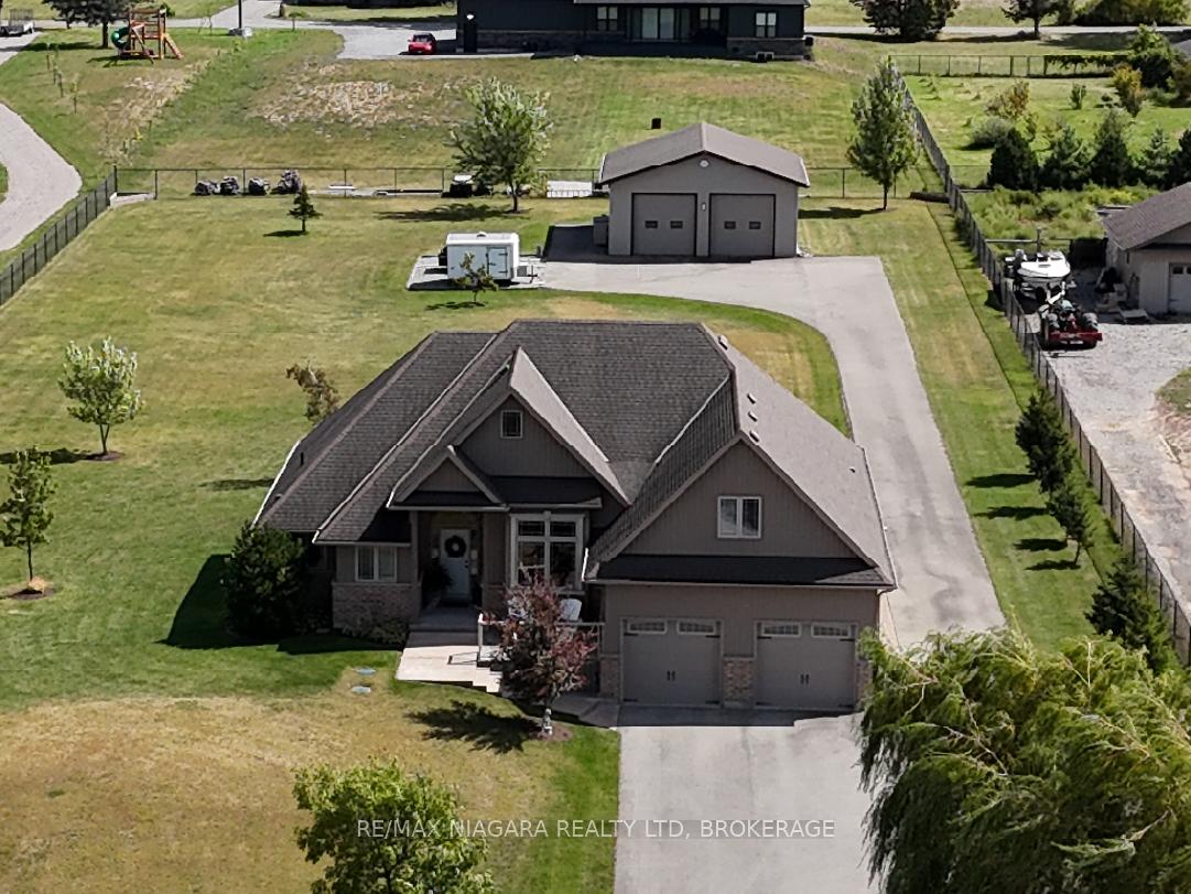 Front of 20219 Youngs Road S