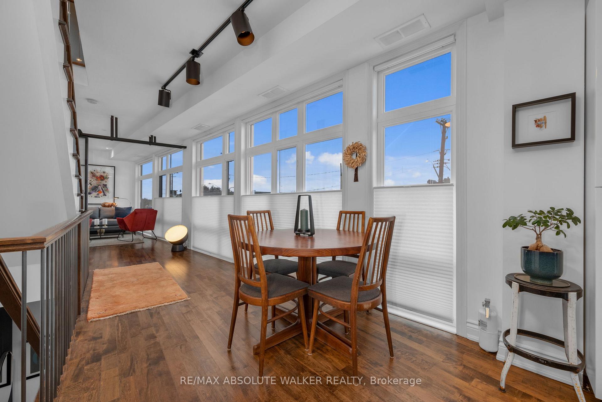 Photo 11 of Unit B, 744 Gladstone Avenue, Ottawa, West Centre Town — HOMEH