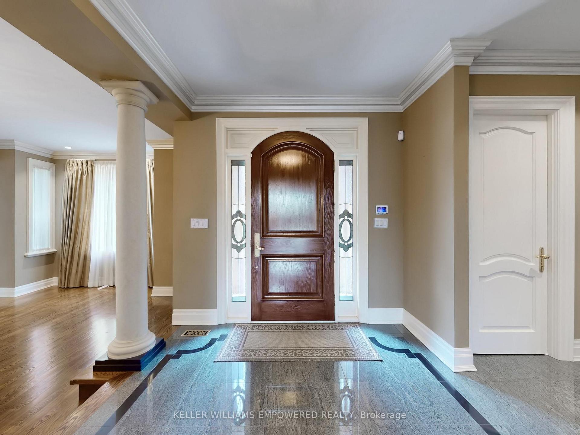 Photo 11 of 90 Humberview Drive, Vaughan, Islington Woods — HOMEH