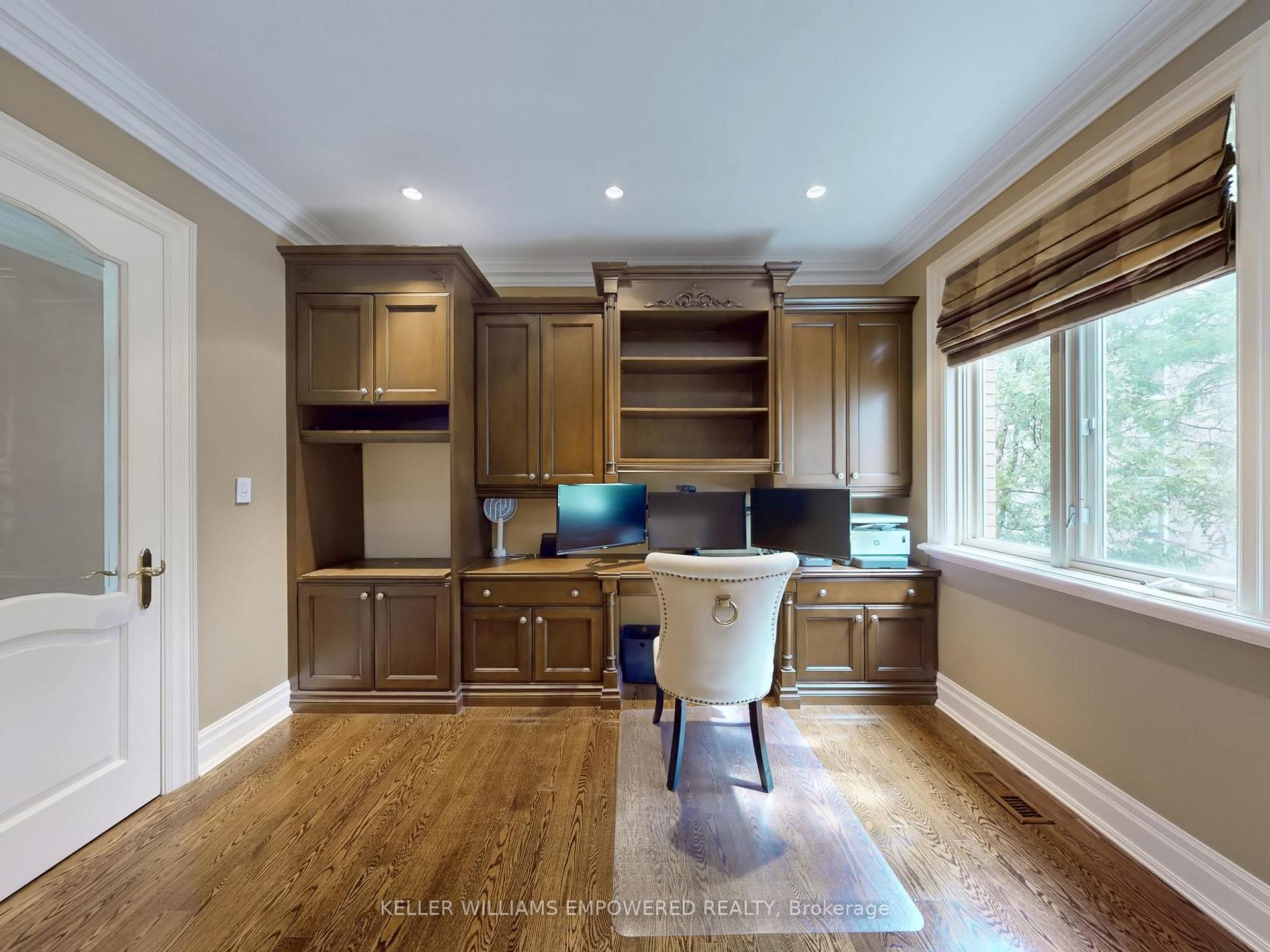 Photo 31 of 90 Humberview Drive, Vaughan, Islington Woods — HOMEH