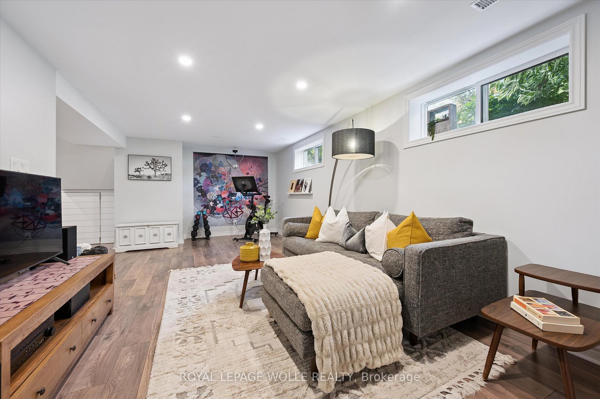 Photo 32 of 89 Mayfield Avenue, Waterloo — HOMEH