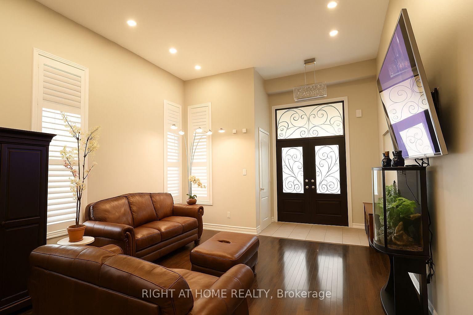 Photo 4 of 42 Shepstone Drive, Ajax, Northeast Ajax — HOMEH