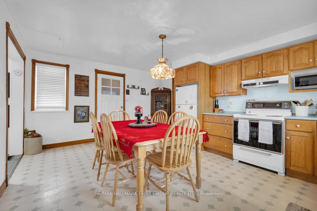 Photo 9 of 4601 Highway 37, Tweed, Hungerford (Twp) — HOMEH