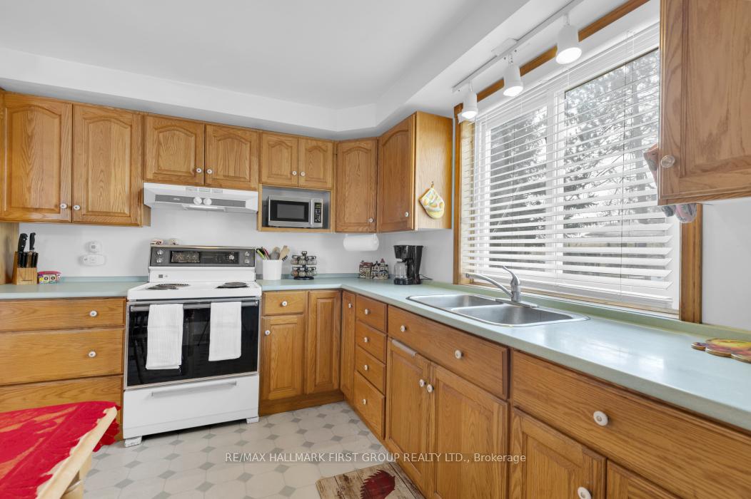 Photo 11 of 4601 Highway 37, Tweed, Hungerford (Twp) — HOMEH