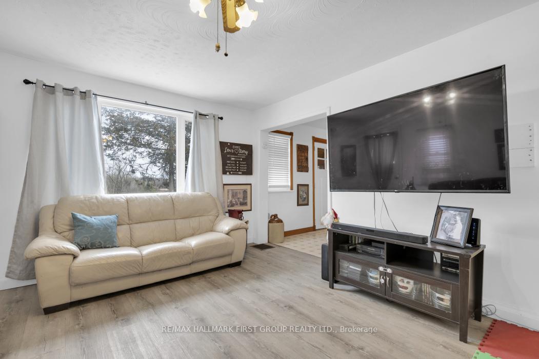 Photo 17 of 4601 Highway 37, Tweed, Hungerford (Twp) — HOMEH