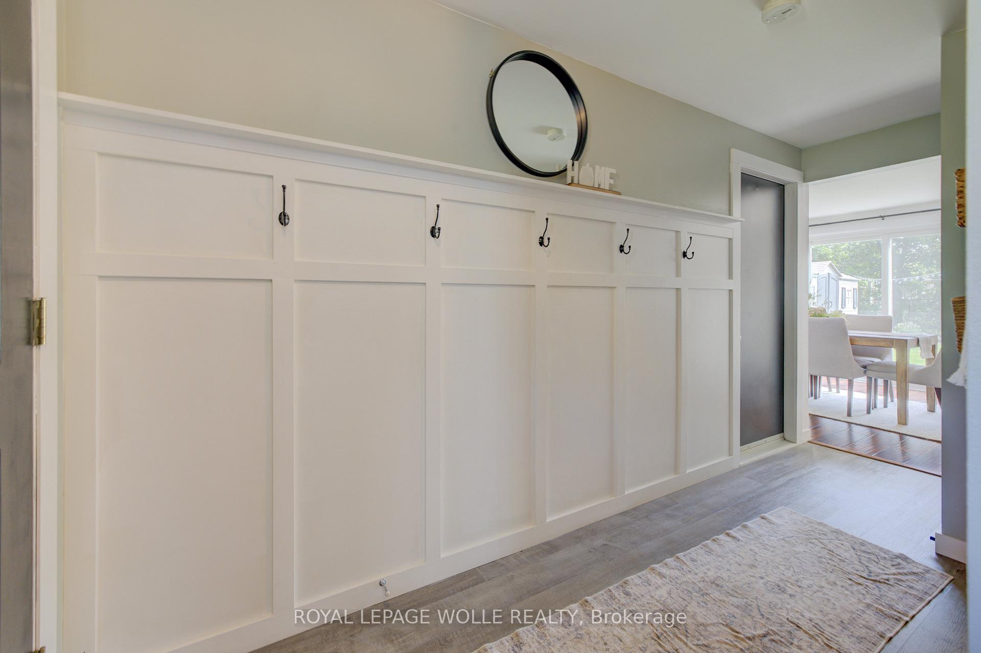 Photo 5 of 311 Sandowne Drive, Waterloo — HOMEH