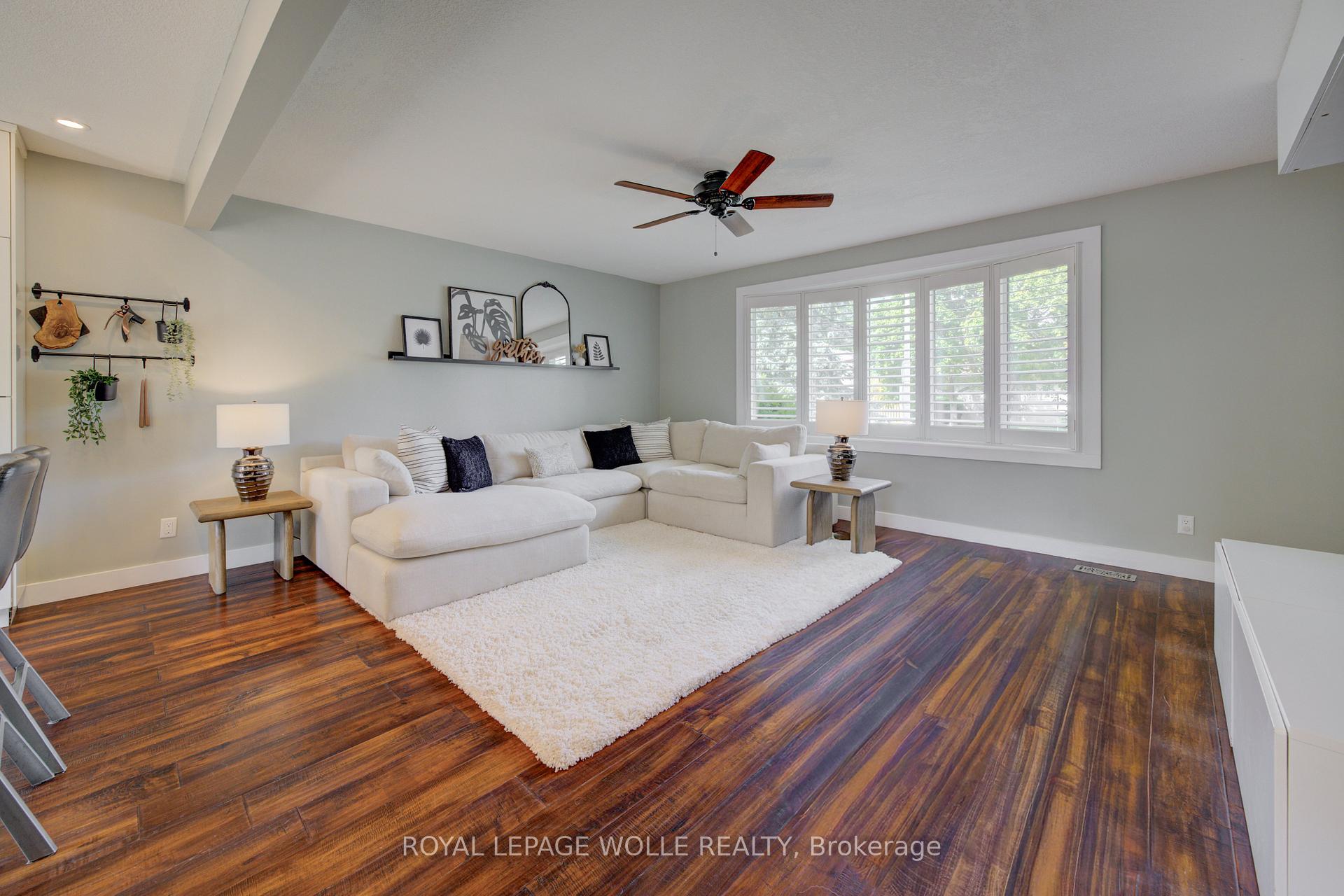 Photo 9 of 311 Sandowne Drive, Waterloo — HOMEH