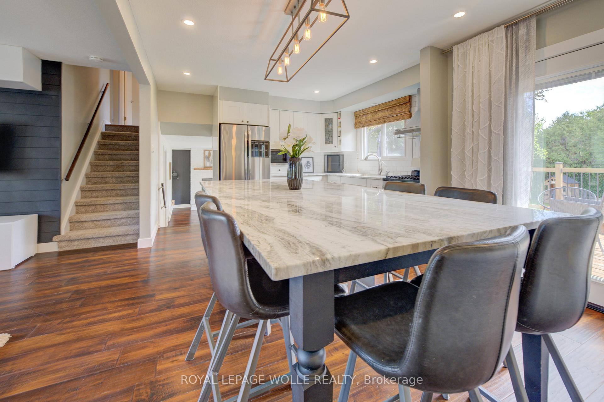 Photo 13 of 311 Sandowne Drive, Waterloo — HOMEH