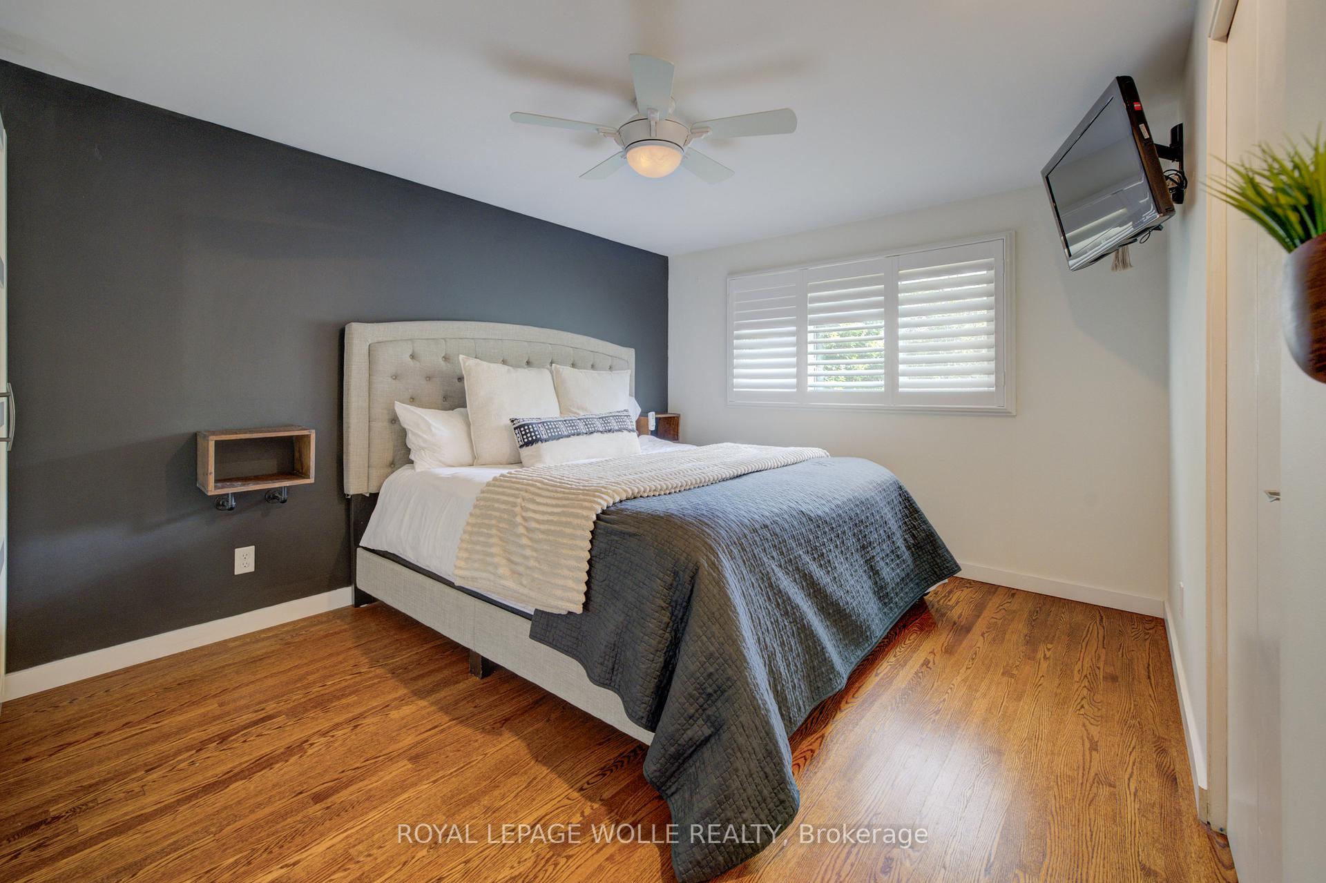 Photo 16 of 311 Sandowne Drive, Waterloo — HOMEH