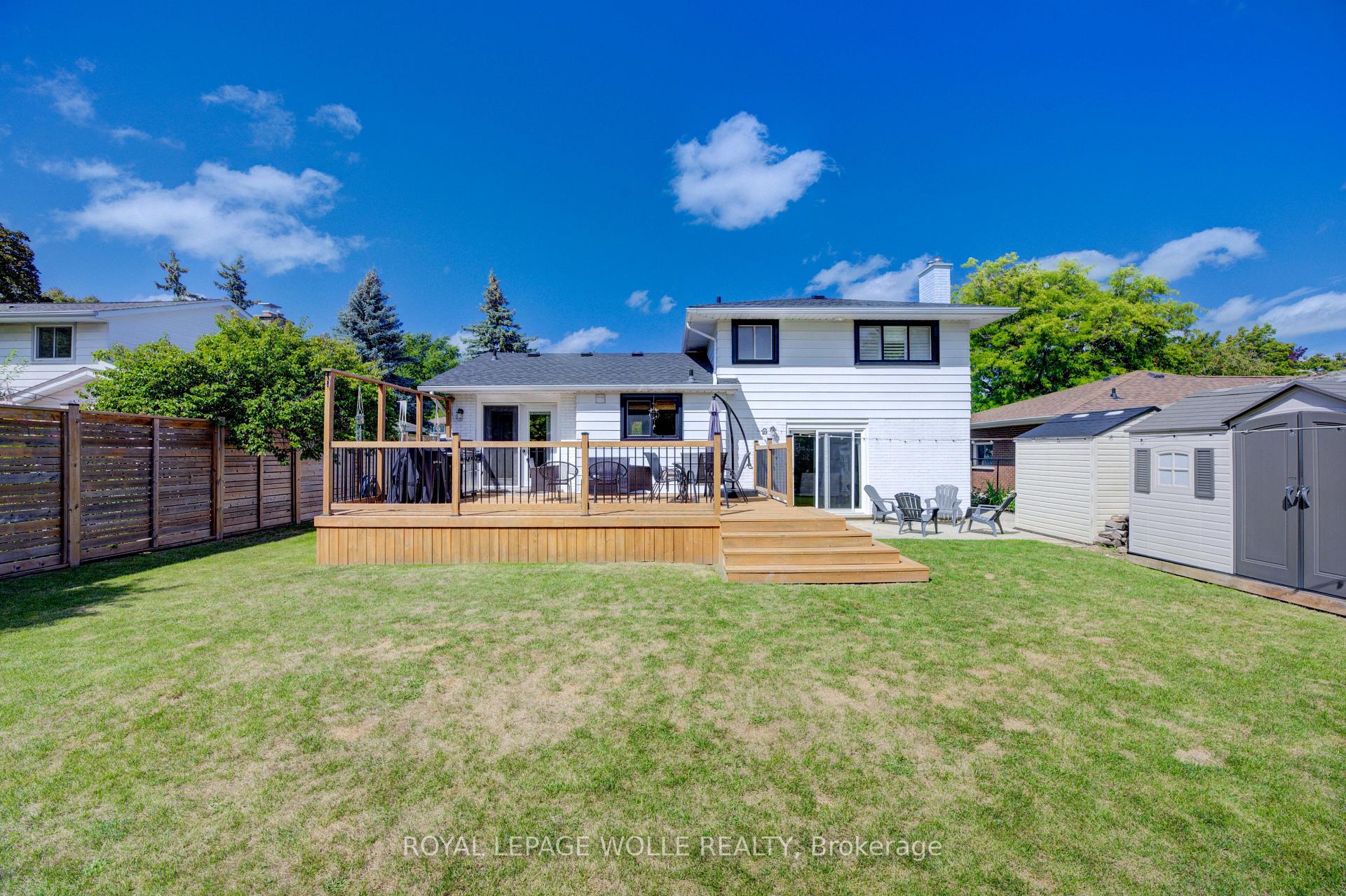 Photo 32 of 311 Sandowne Drive, Waterloo — HOMEH