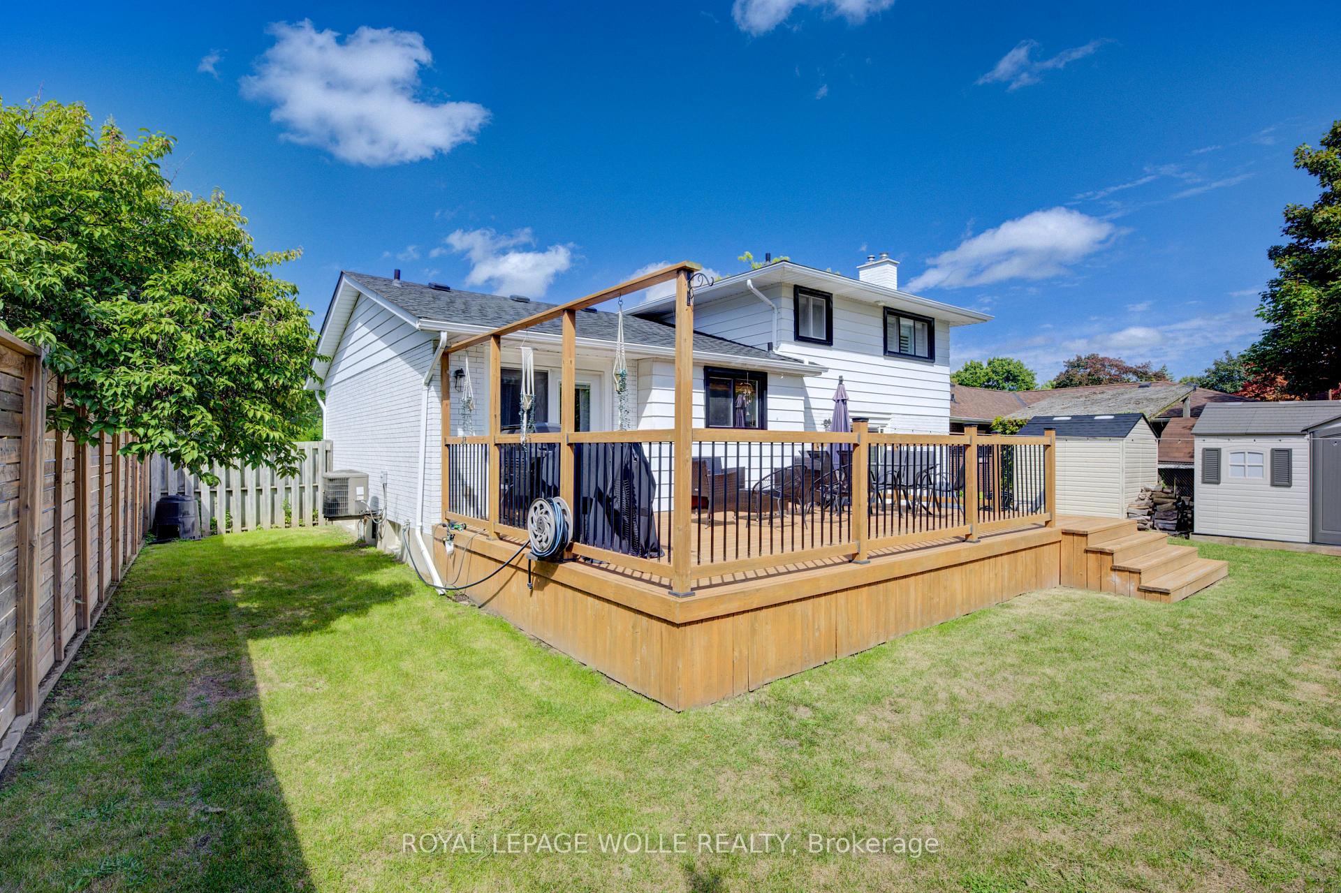 Photo 34 of 311 Sandowne Drive, Waterloo — HOMEH