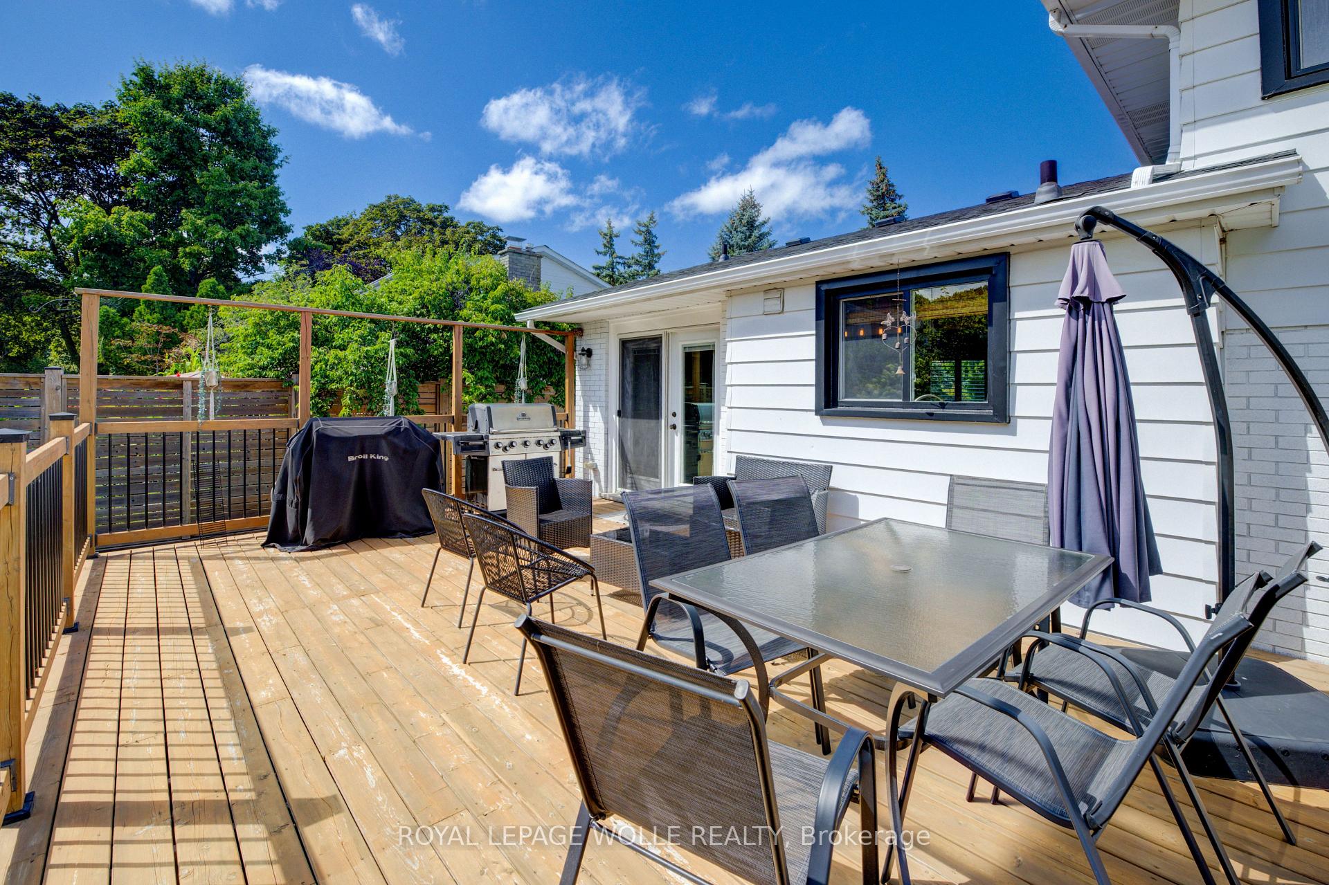 Photo 37 of 311 Sandowne Drive, Waterloo — HOMEH