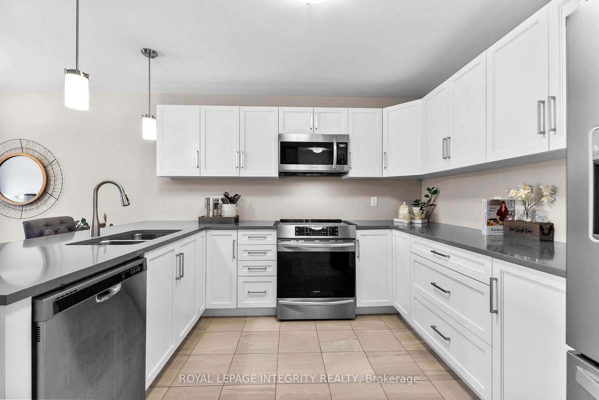 Photo 11 of 29 Morgan Clouthier Way, Arnprior — HOMEH