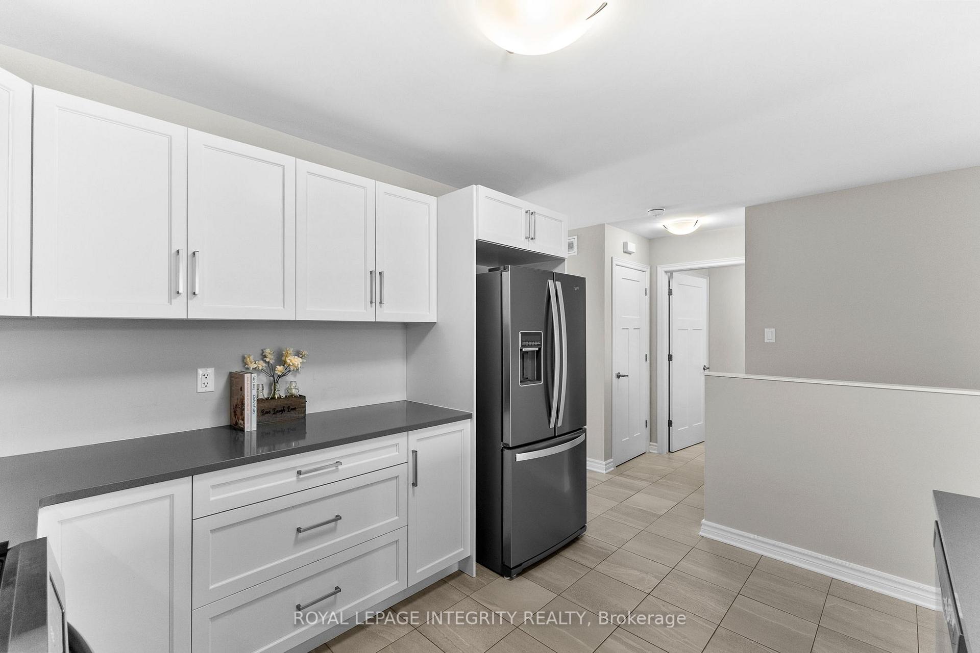Photo 7 of 29 Morgan Clouthier Way, Arnprior — HOMEH